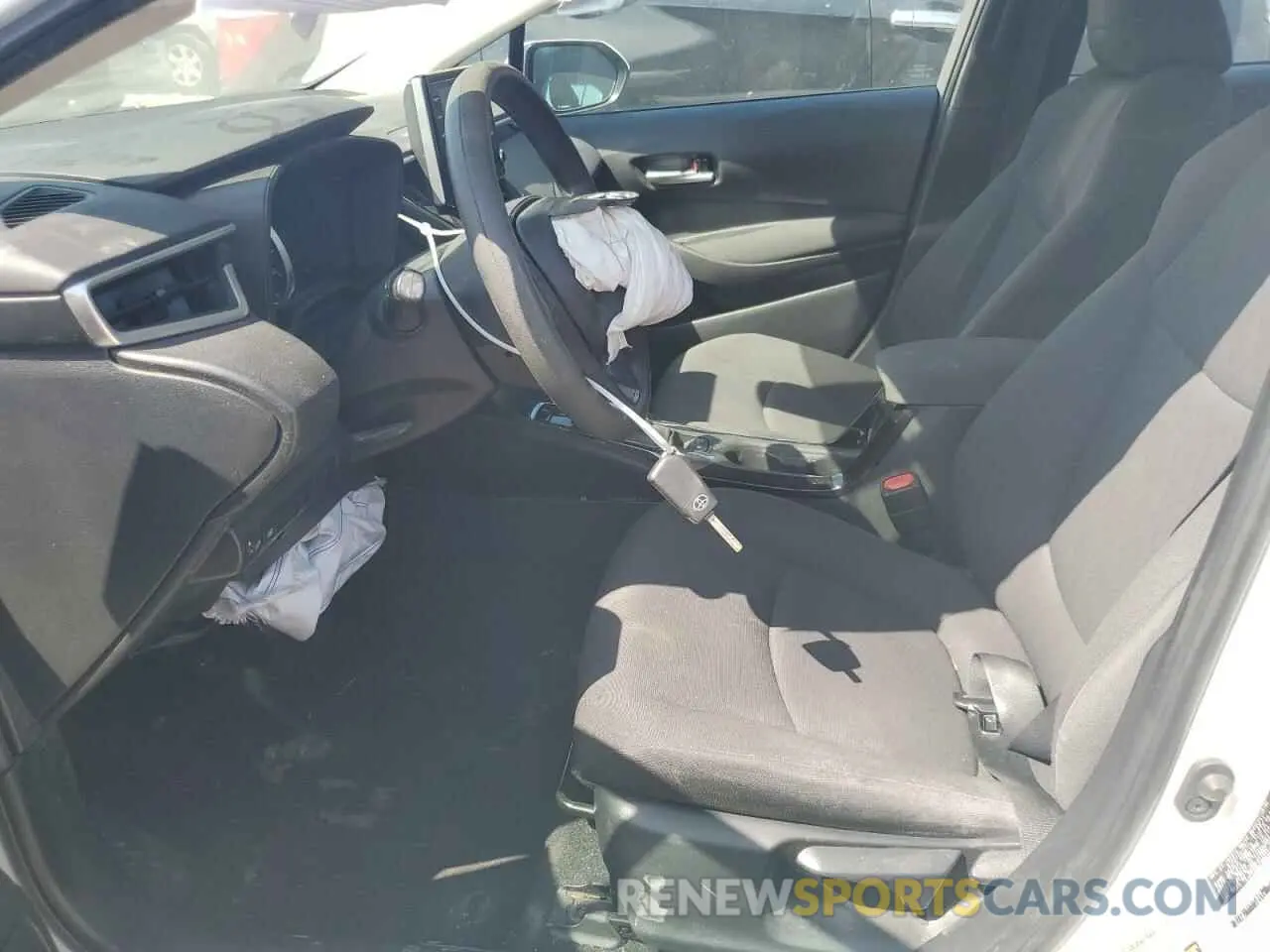 7 Photograph of a damaged car 5YFEPMAE8MP223143 TOYOTA COROLLA 2021
