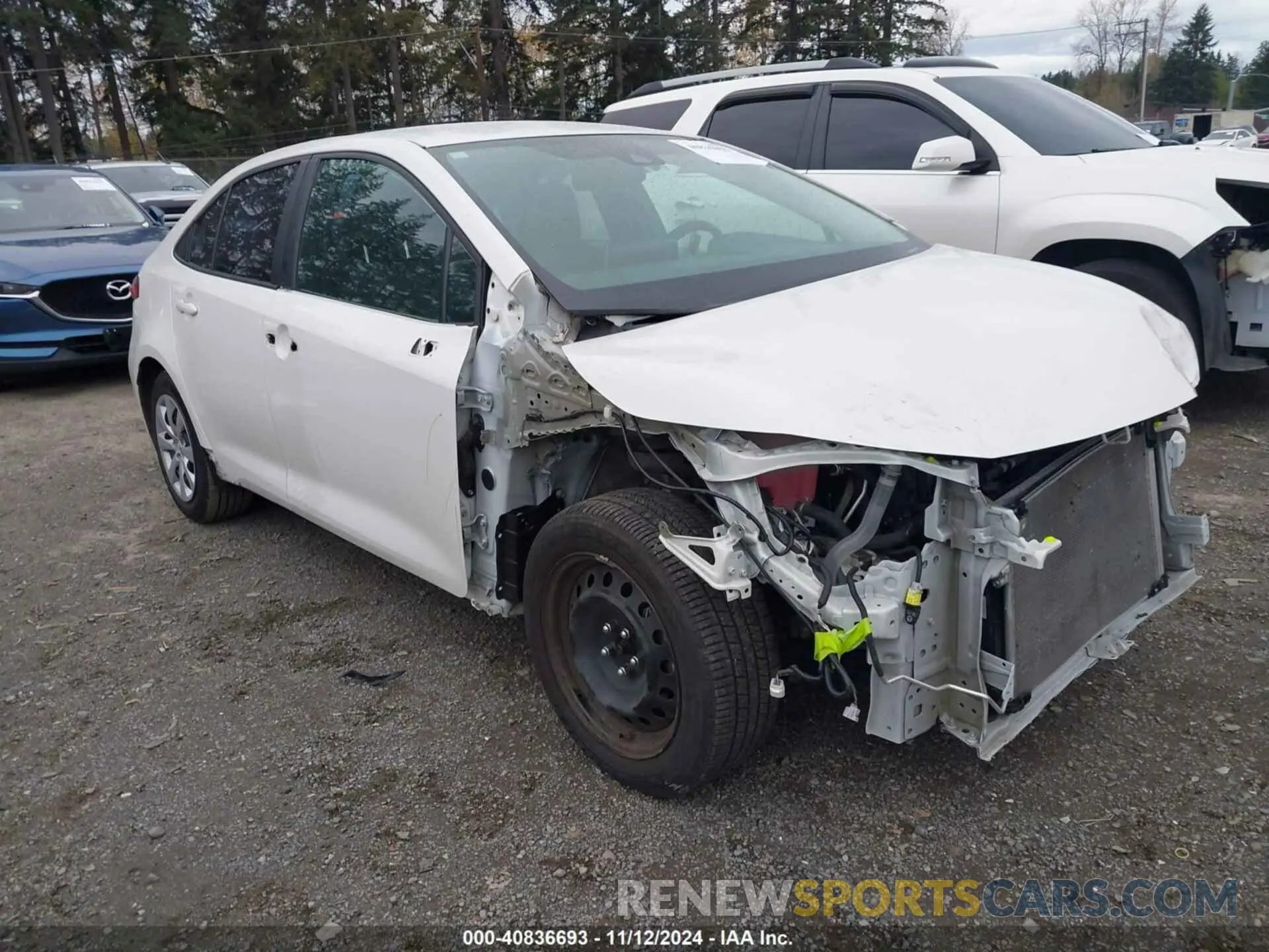 1 Photograph of a damaged car 5YFEPMAE8MP225717 TOYOTA COROLLA 2021