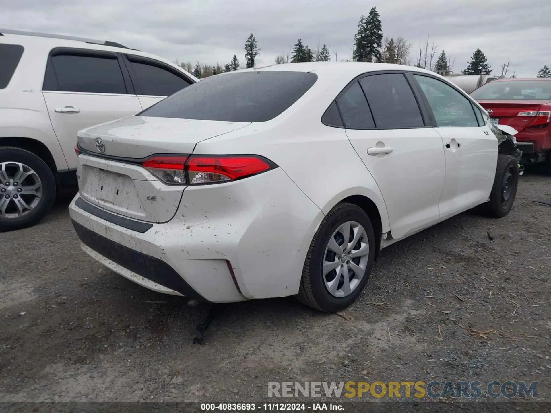 4 Photograph of a damaged car 5YFEPMAE8MP225717 TOYOTA COROLLA 2021