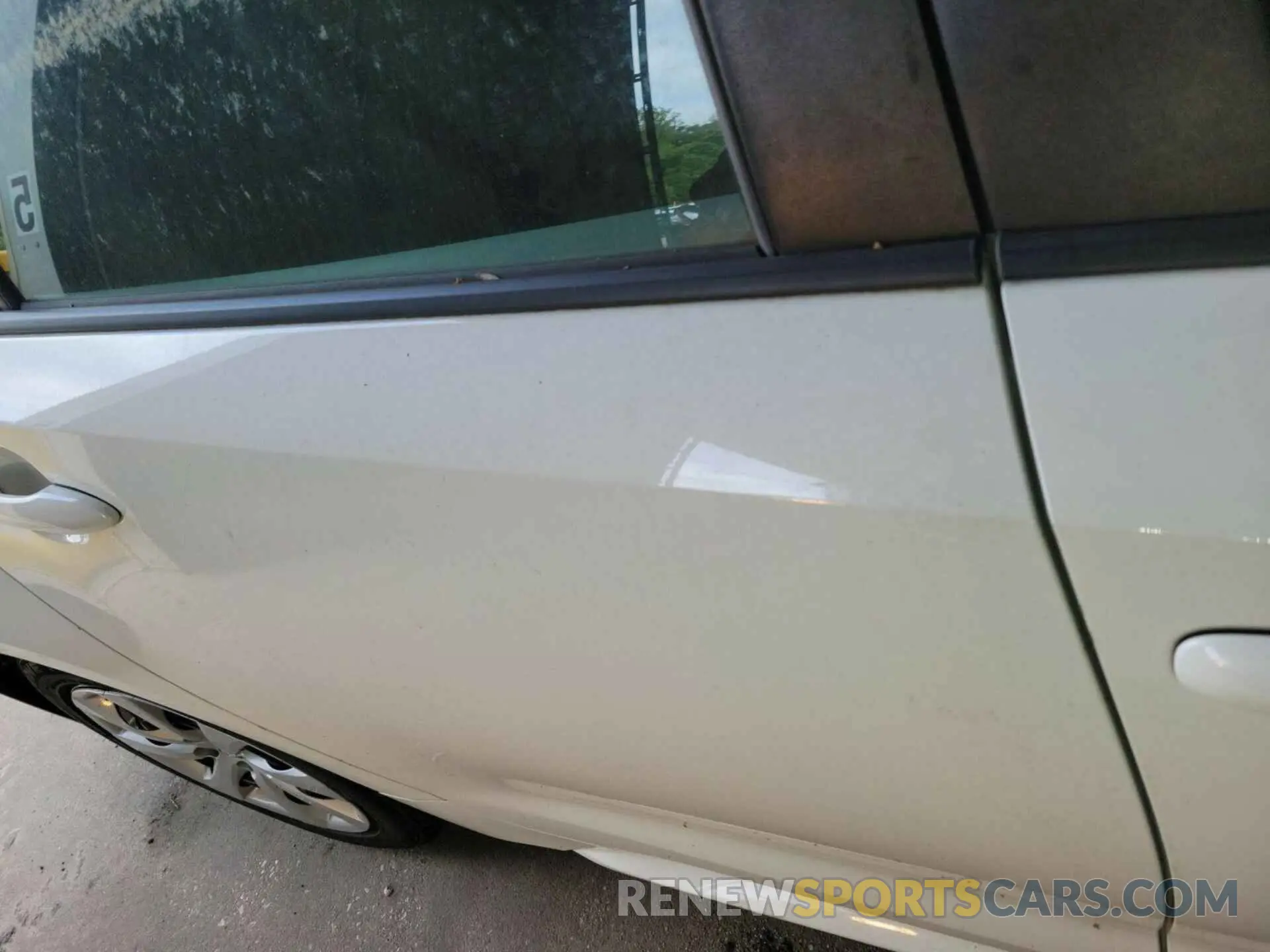 30 Фотография поврежденного автомобиля 5YFEPMAE8MP230819 TOYOTA COROLLA 2021