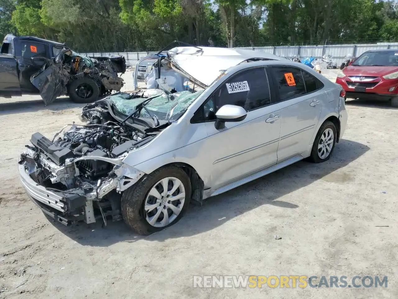 1 Фотография поврежденного автомобиля 5YFEPMAE8MP231128 TOYOTA COROLLA 2021