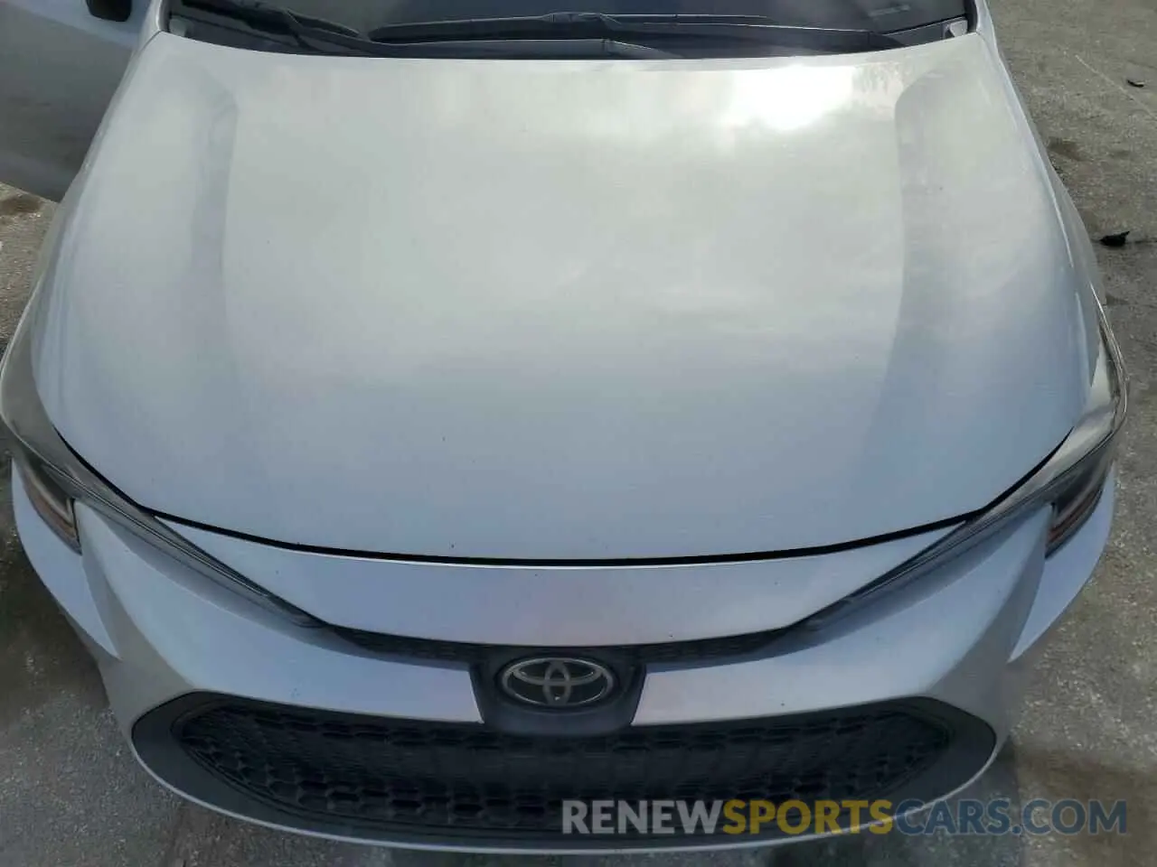 13 Photograph of a damaged car 5YFEPMAE8MP231565 TOYOTA COROLLA 2021