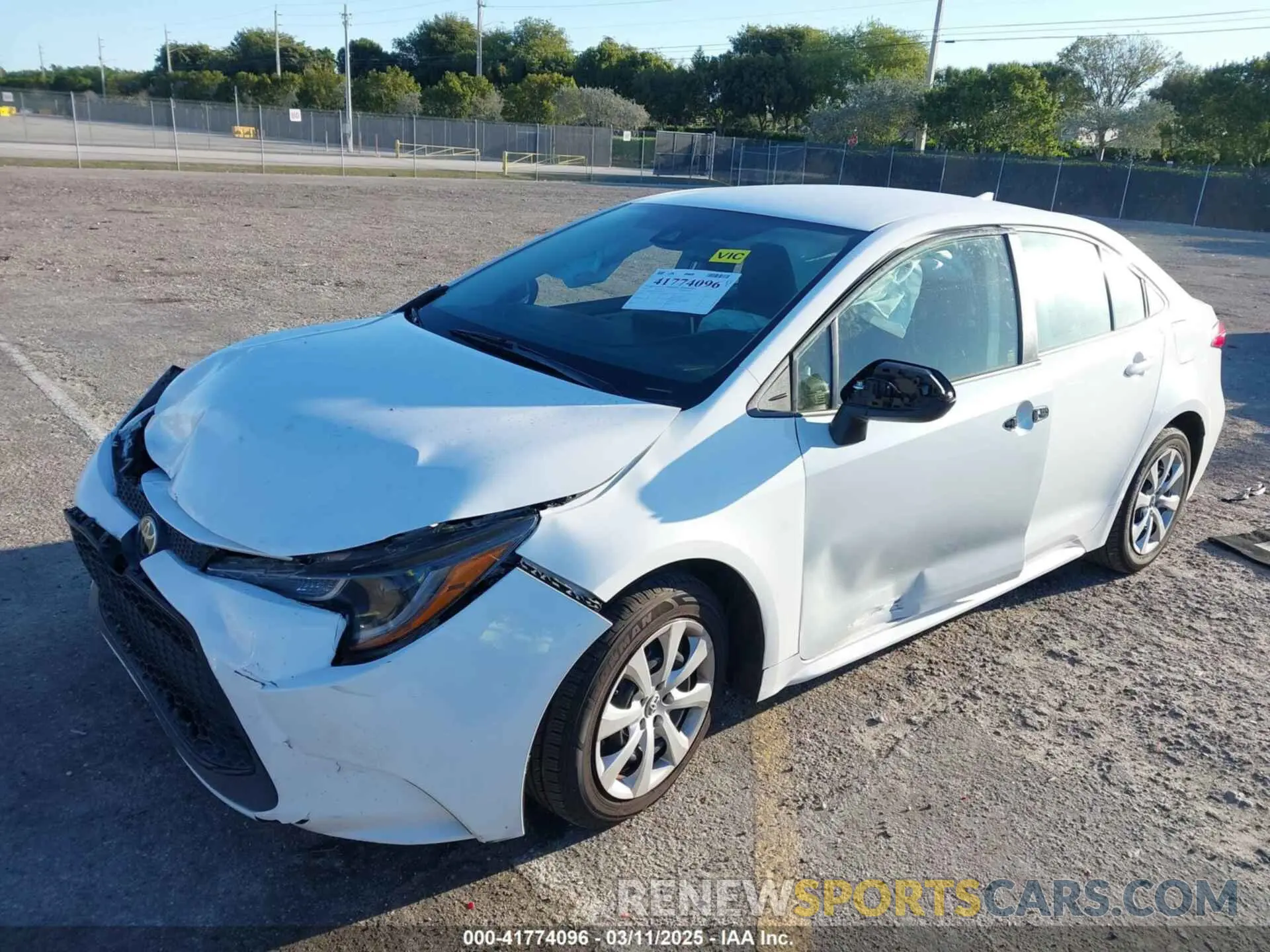 2 Photograph of a damaged car 5YFEPMAE8MP233669 TOYOTA COROLLA 2021