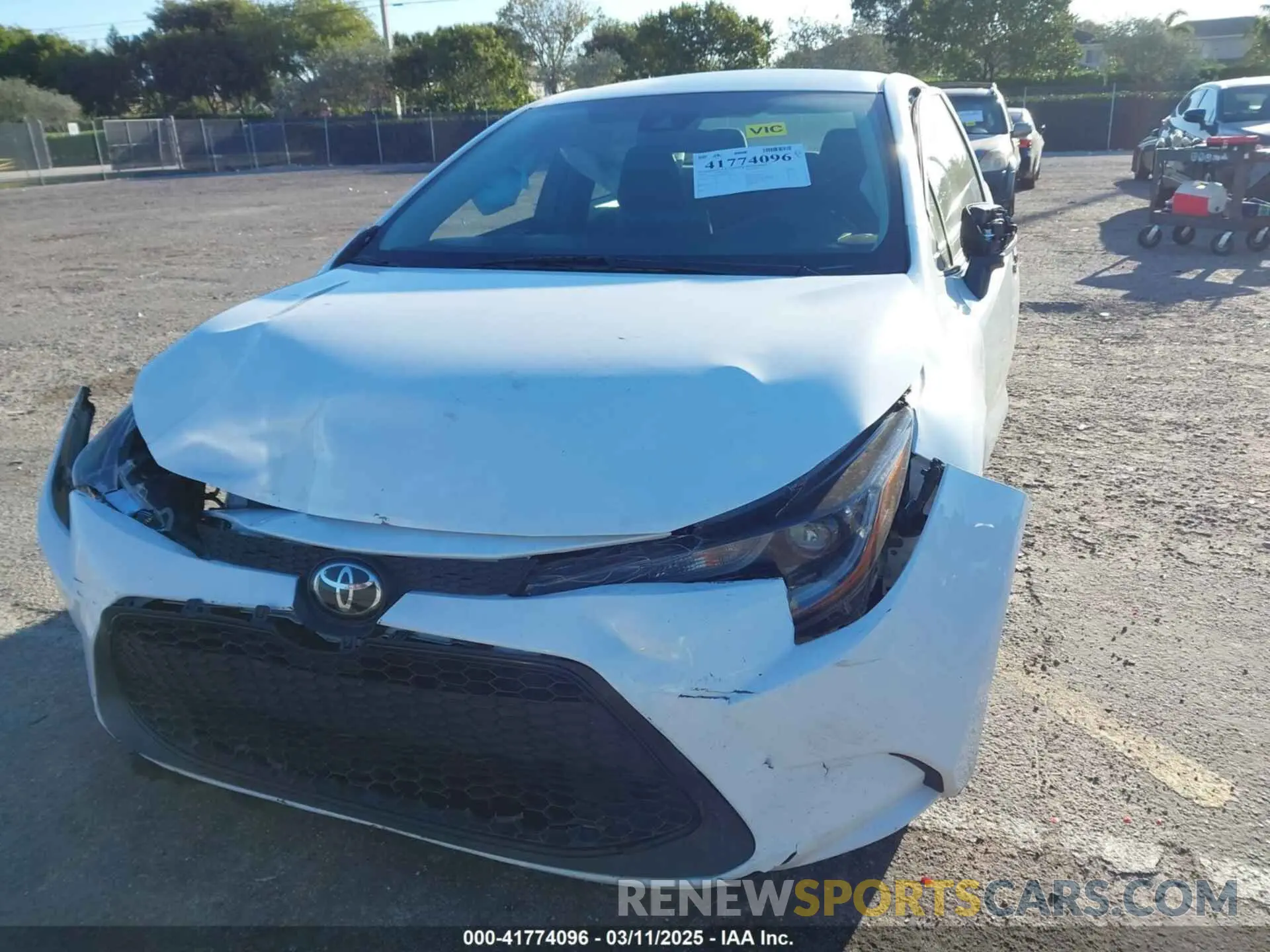 6 Photograph of a damaged car 5YFEPMAE8MP233669 TOYOTA COROLLA 2021