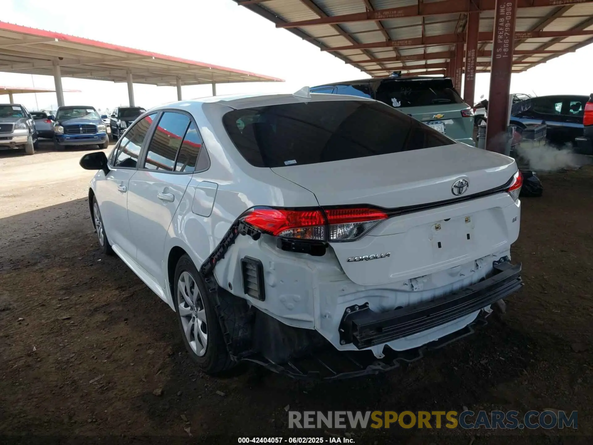 3 Photograph of a damaged car 5YFEPMAE8MP236426 TOYOTA COROLLA 2021