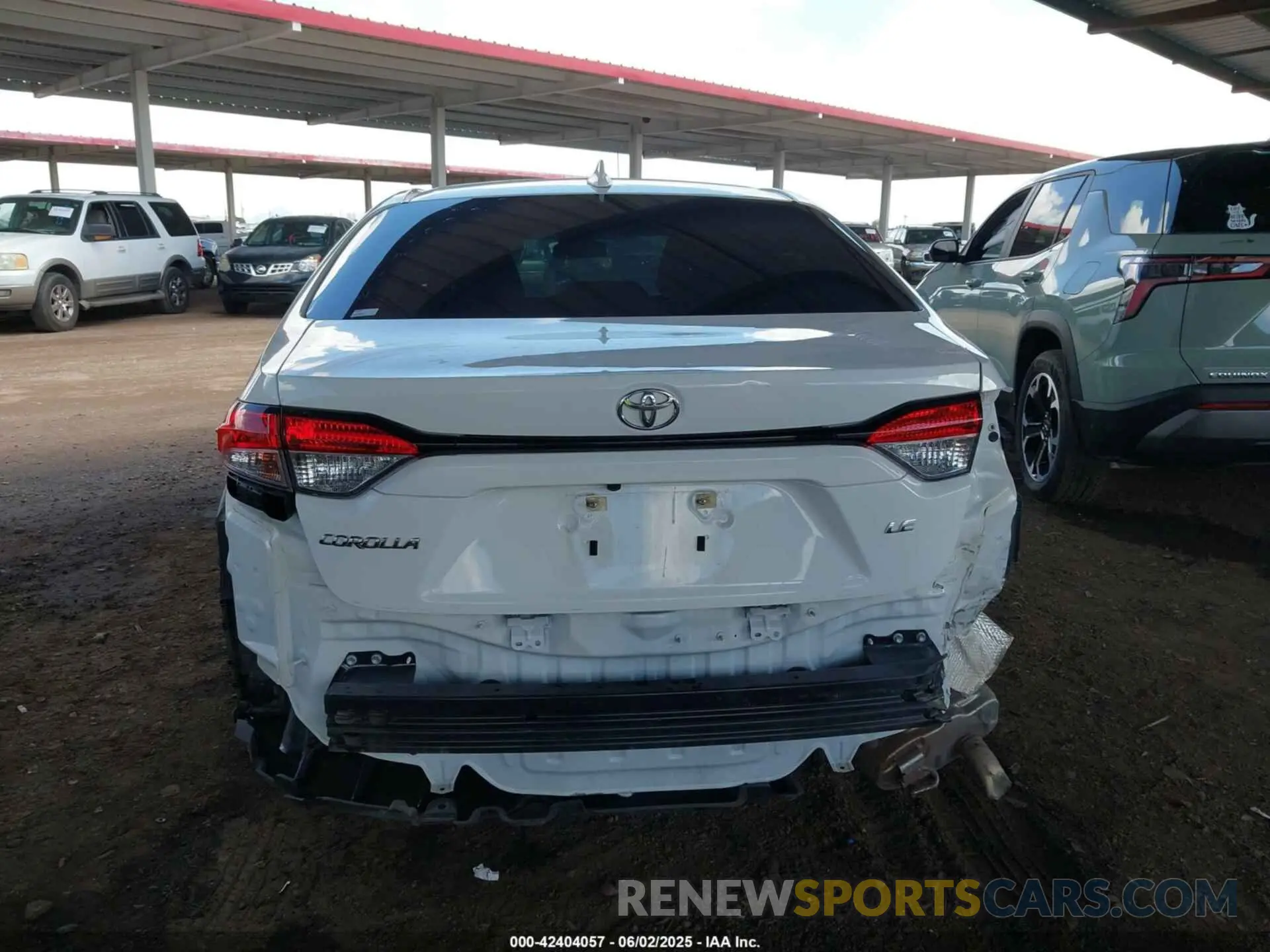 6 Photograph of a damaged car 5YFEPMAE8MP236426 TOYOTA COROLLA 2021