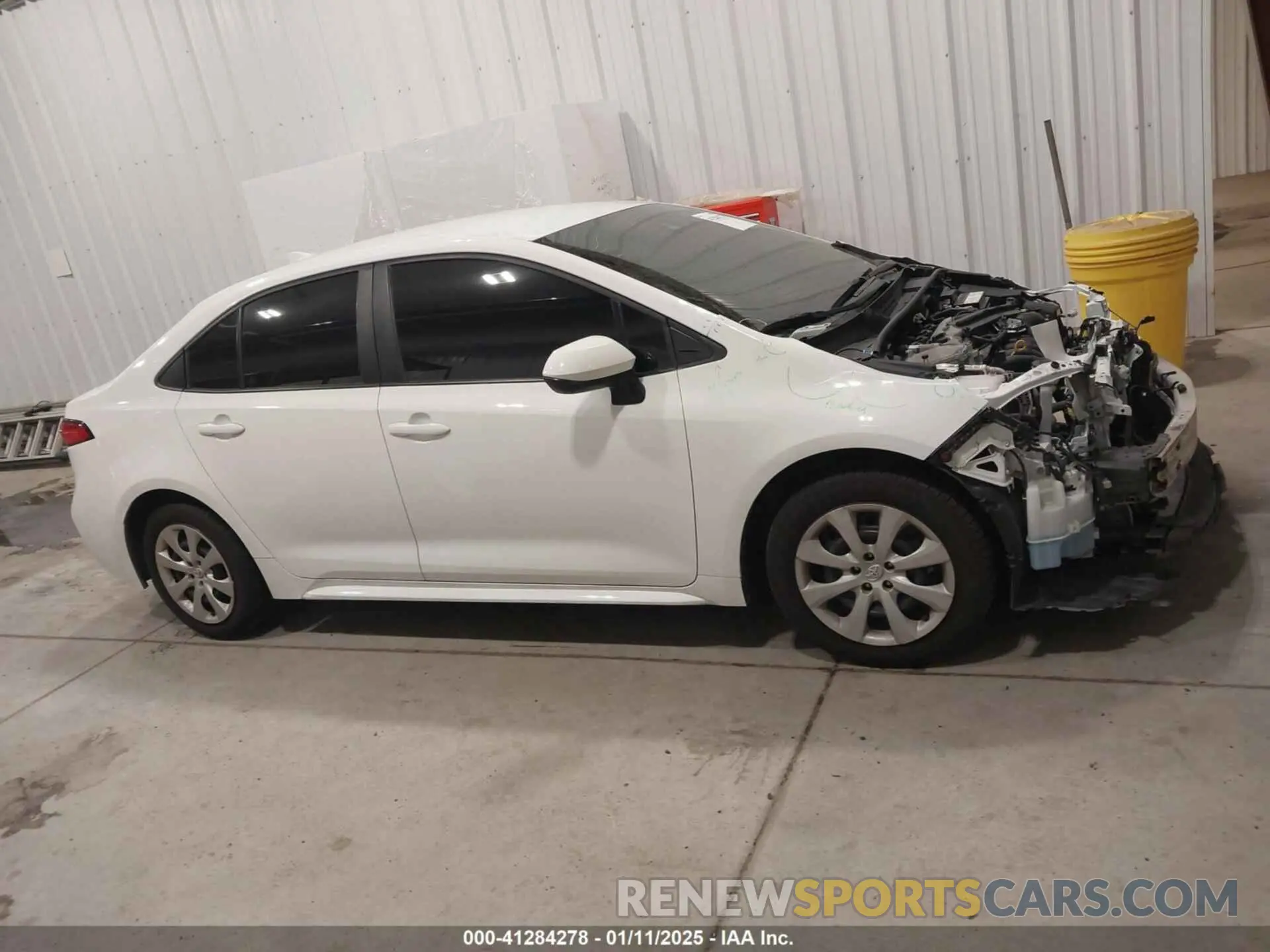 13 Photograph of a damaged car 5YFEPMAE8MP251458 TOYOTA COROLLA 2021