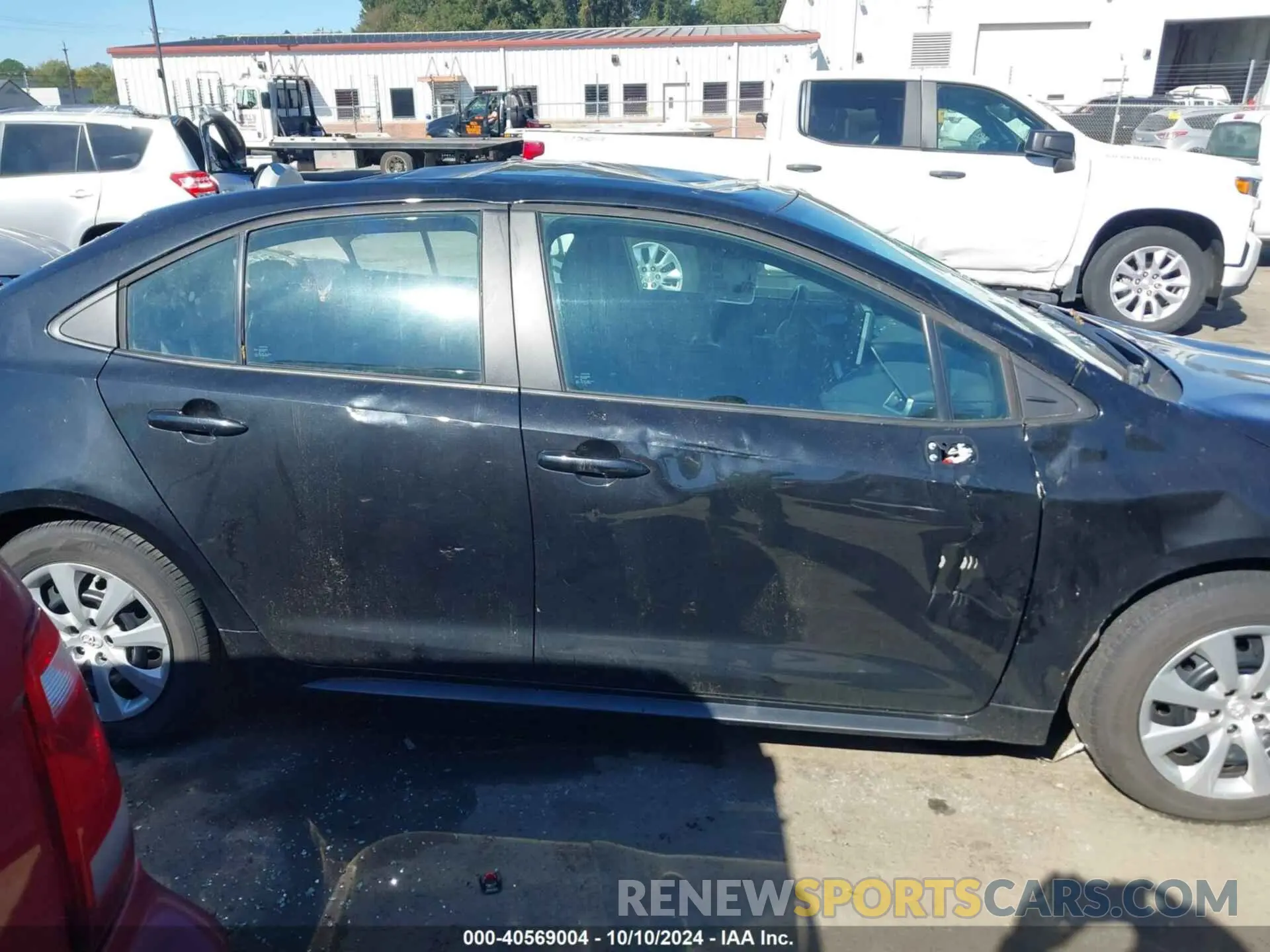 13 Photograph of a damaged car 5YFEPMAE8MP263884 TOYOTA COROLLA 2021
