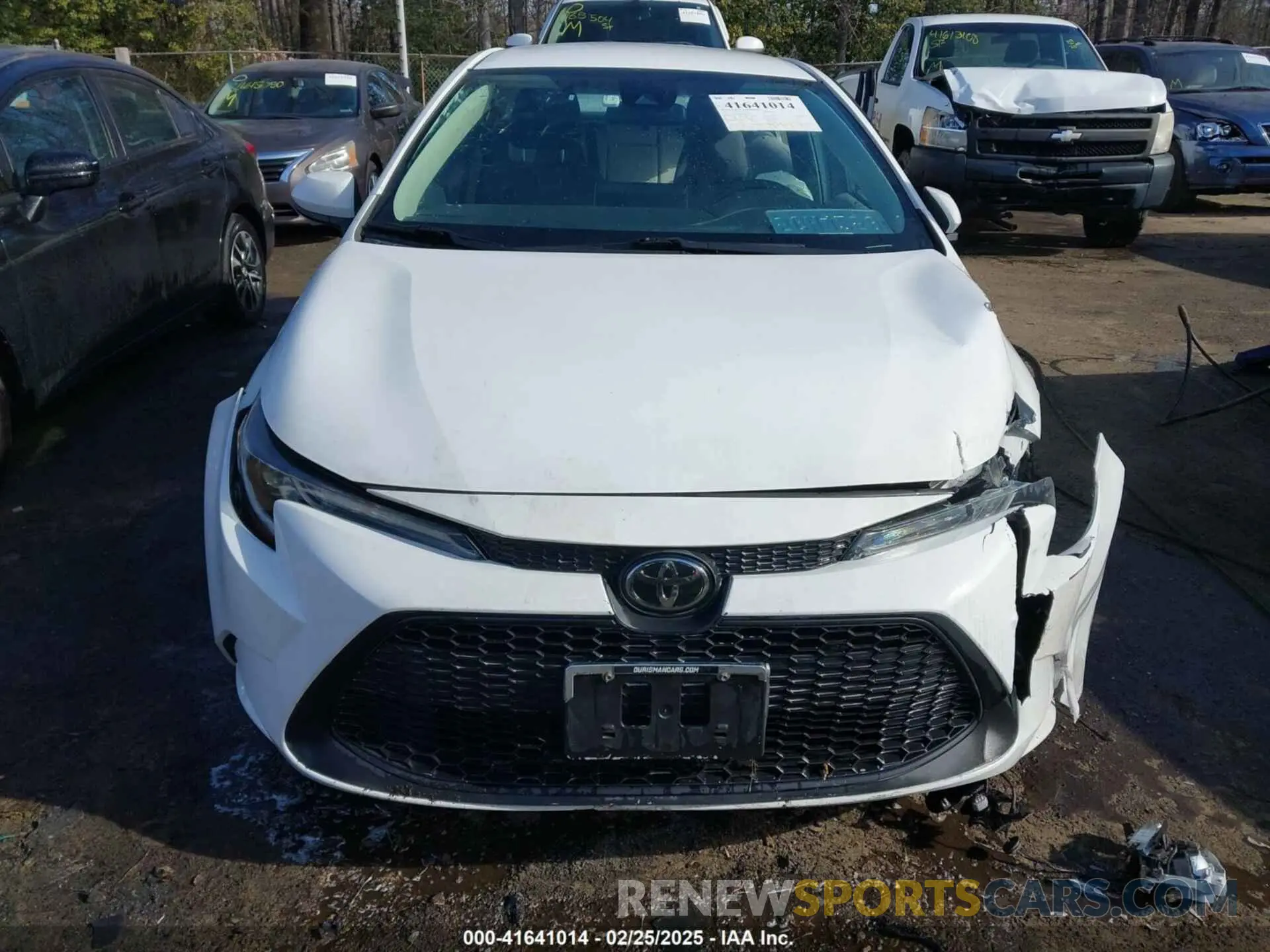 12 Photograph of a damaged car 5YFEPMAE8MP266980 TOYOTA COROLLA 2021