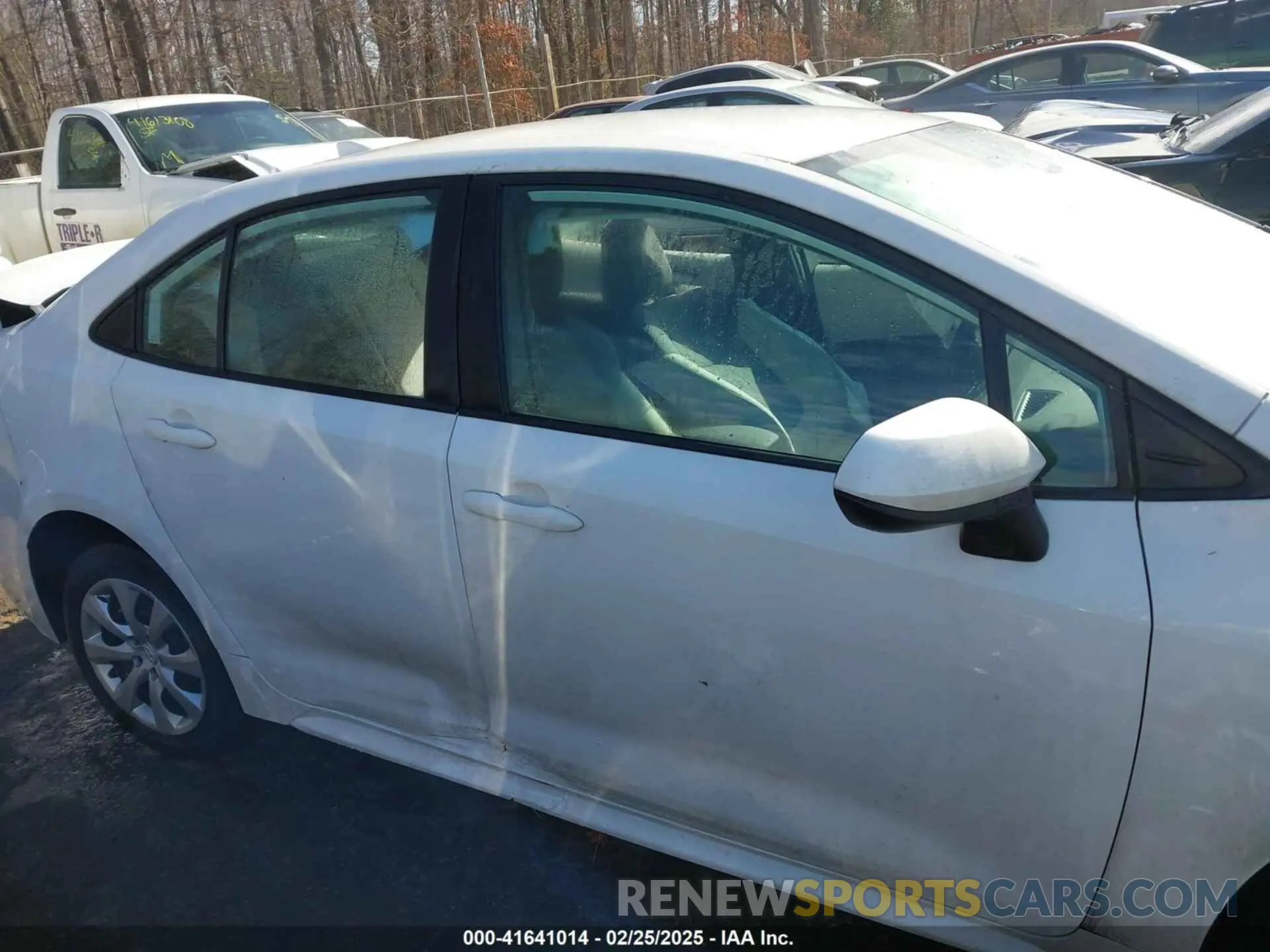 13 Photograph of a damaged car 5YFEPMAE8MP266980 TOYOTA COROLLA 2021