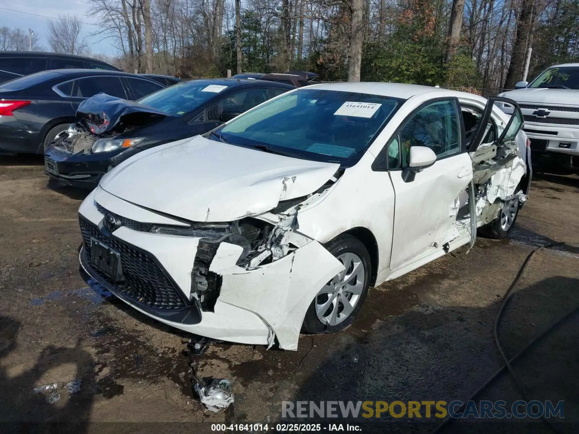 2 Photograph of a damaged car 5YFEPMAE8MP266980 TOYOTA COROLLA 2021