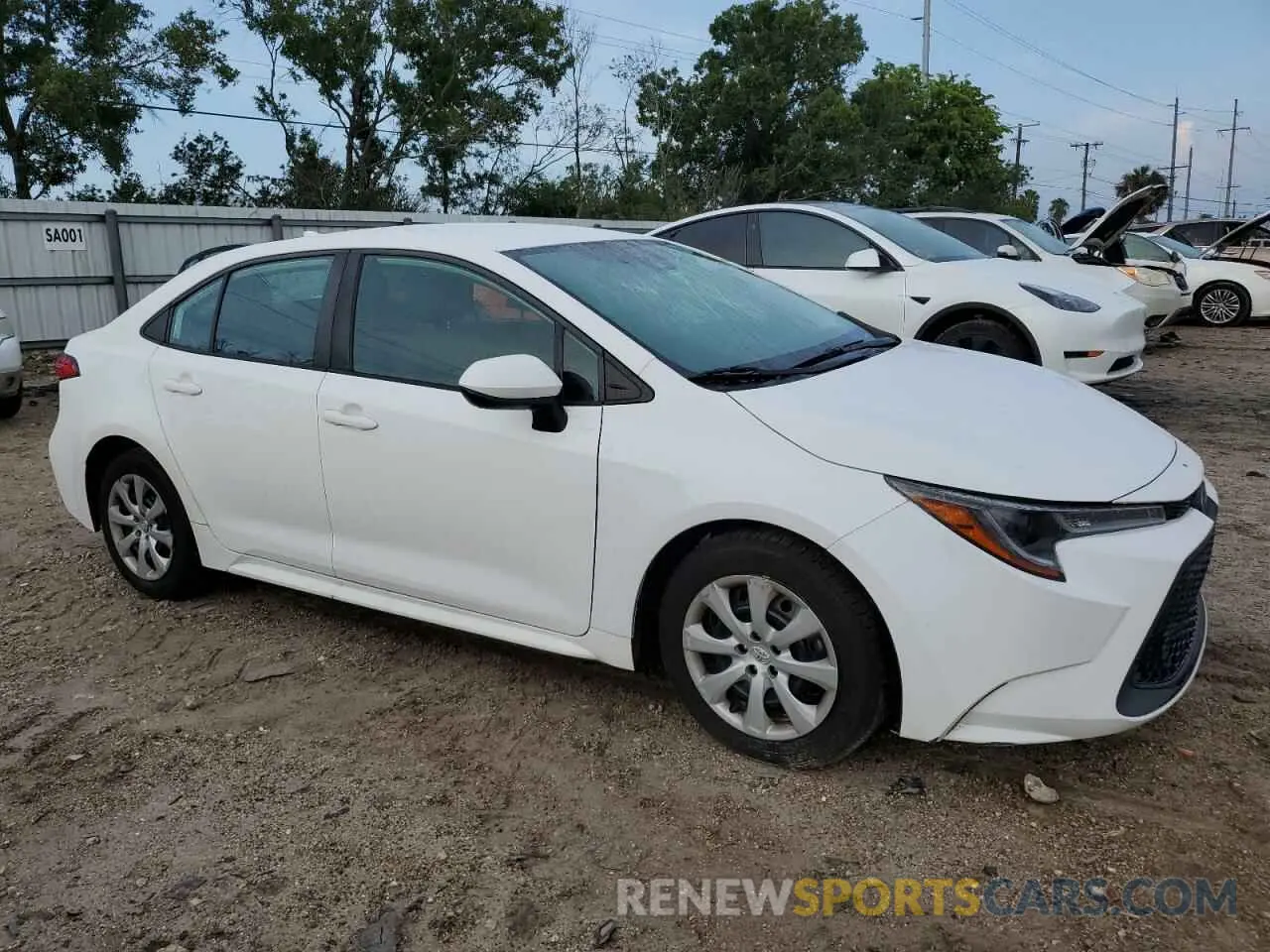 4 Photograph of a damaged car 5YFEPMAE9MP155760 TOYOTA COROLLA 2021