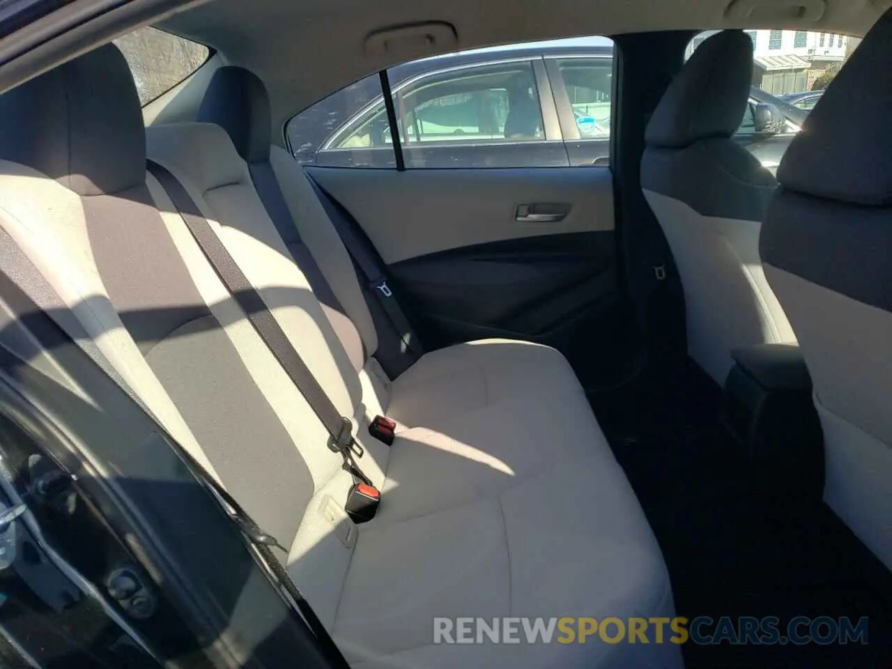 10 Photograph of a damaged car 5YFEPMAE9MP162269 TOYOTA COROLLA 2021