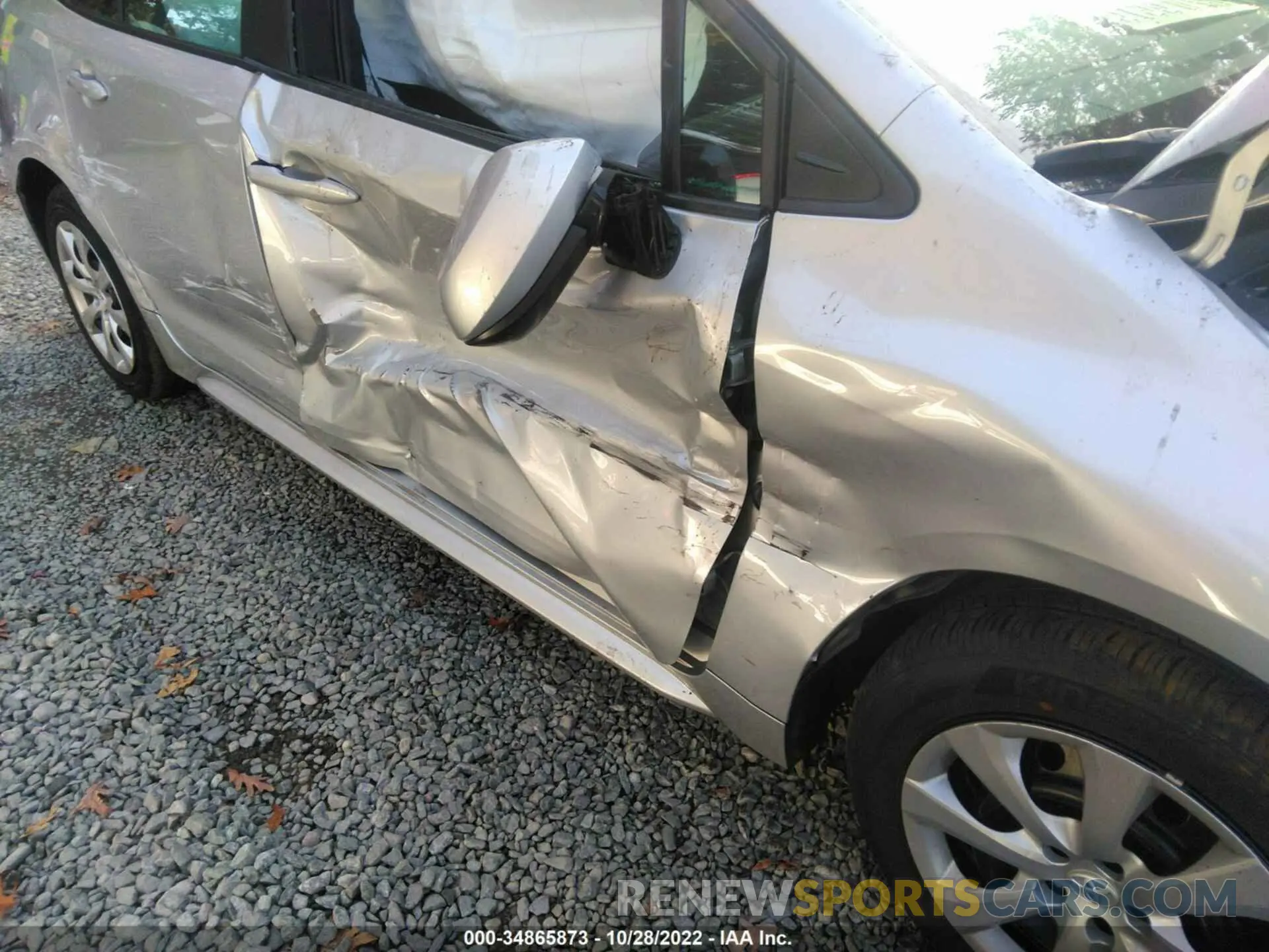 6 Photograph of a damaged car 5YFEPMAE9MP171831 TOYOTA COROLLA 2021