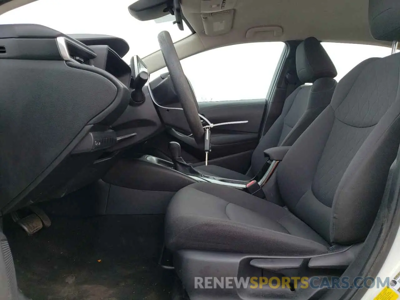 7 Photograph of a damaged car 5YFEPMAE9MP185051 TOYOTA COROLLA 2021