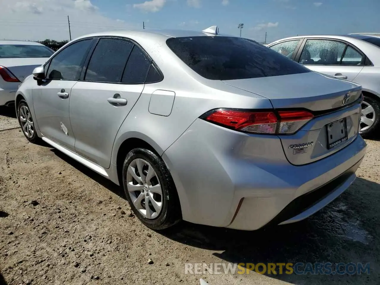 2 Фотография поврежденного автомобиля 5YFEPMAE9MP186054 TOYOTA COROLLA 2021