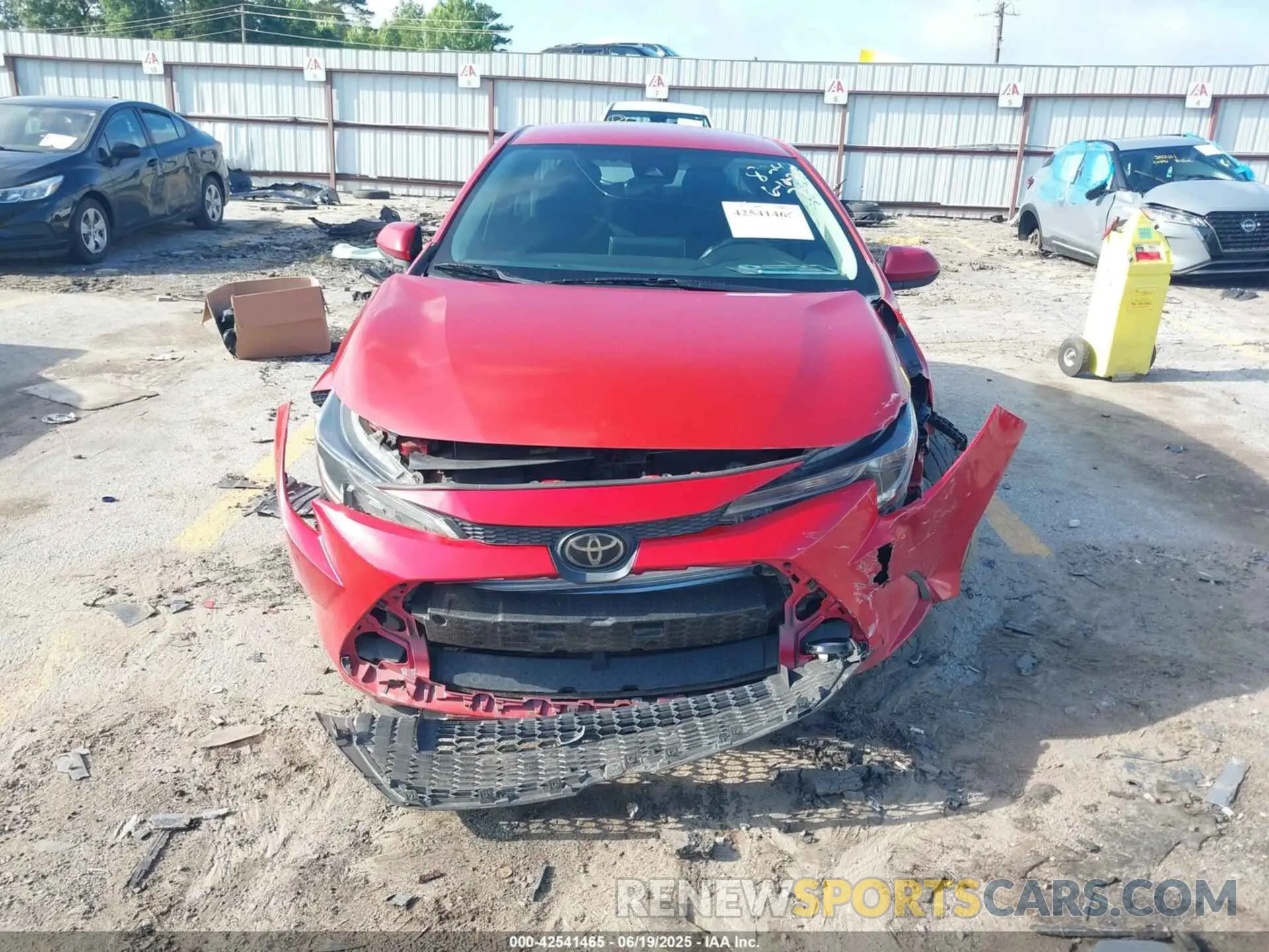 6 Photograph of a damaged car 5YFEPMAE9MP188242 TOYOTA COROLLA 2021