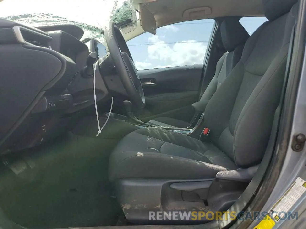 7 Photograph of a damaged car 5YFEPMAE9MP203094 TOYOTA COROLLA 2021