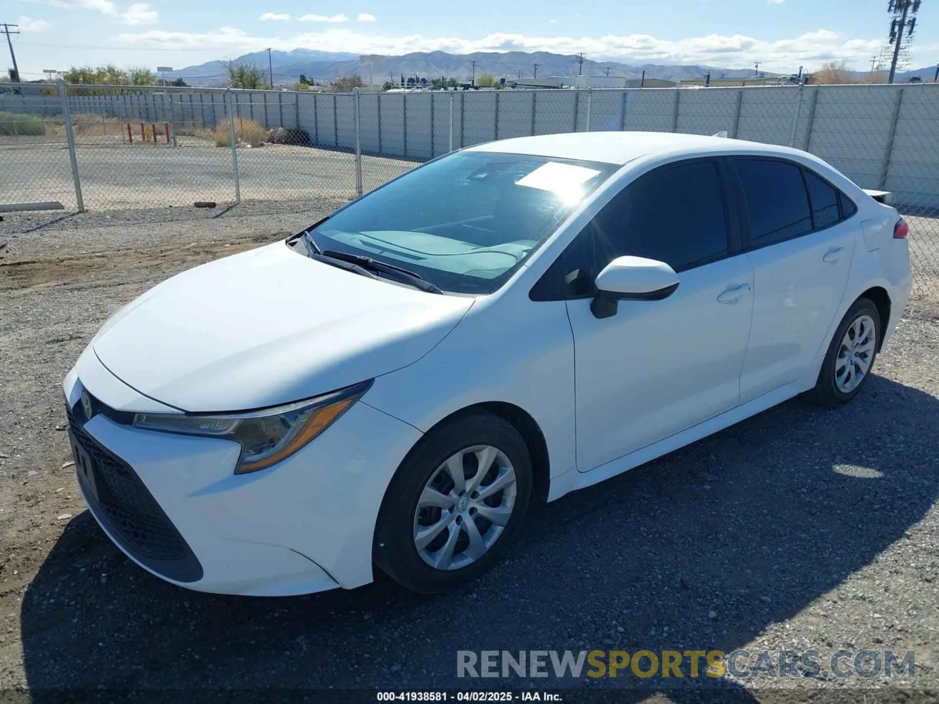 2 Фотография поврежденного автомобиля 5YFEPMAE9MP205525 TOYOTA COROLLA 2021