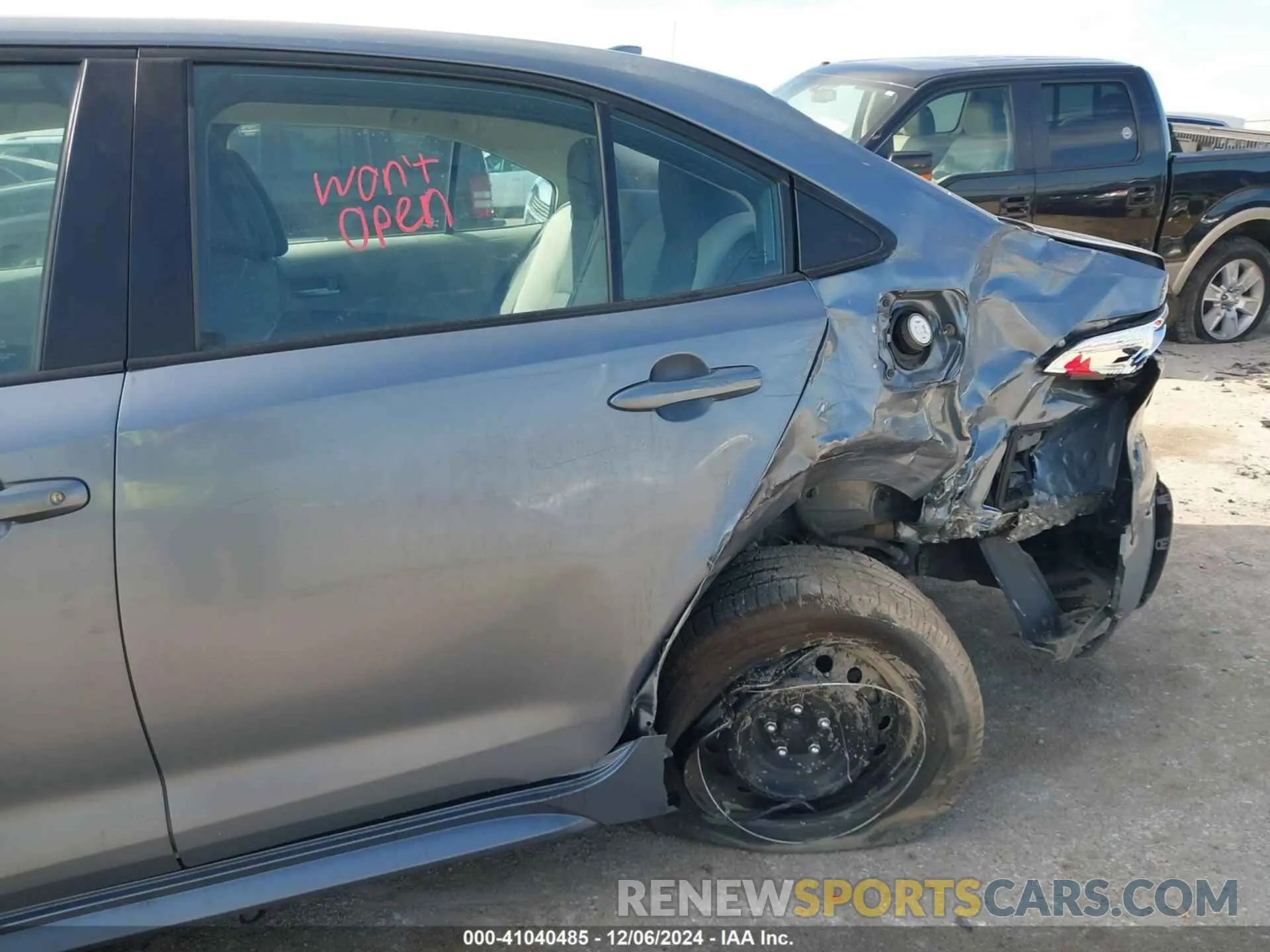 6 Photograph of a damaged car 5YFEPMAE9MP208764 TOYOTA COROLLA 2021