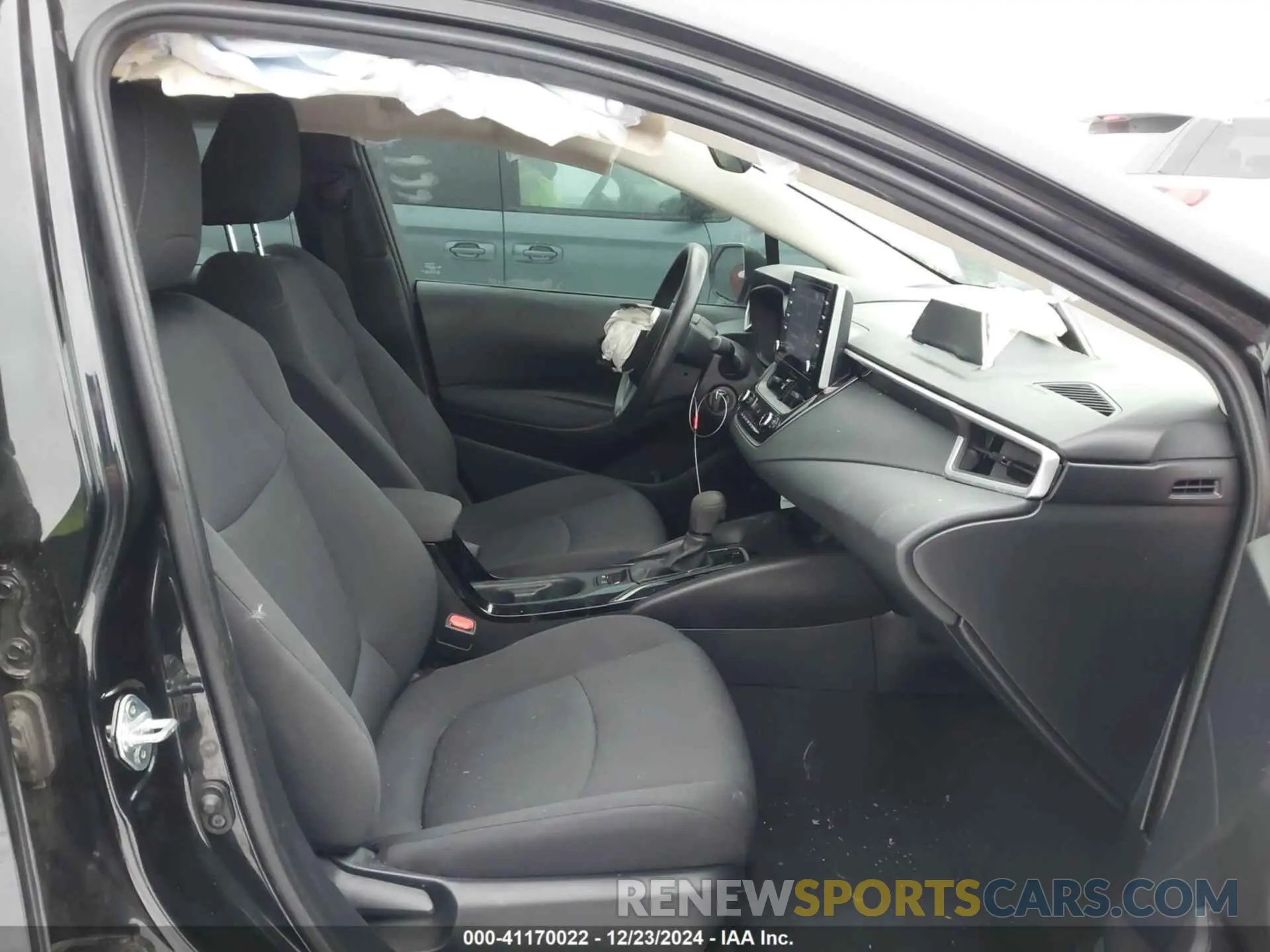 5 Photograph of a damaged car 5YFEPMAE9MP209316 TOYOTA COROLLA 2021
