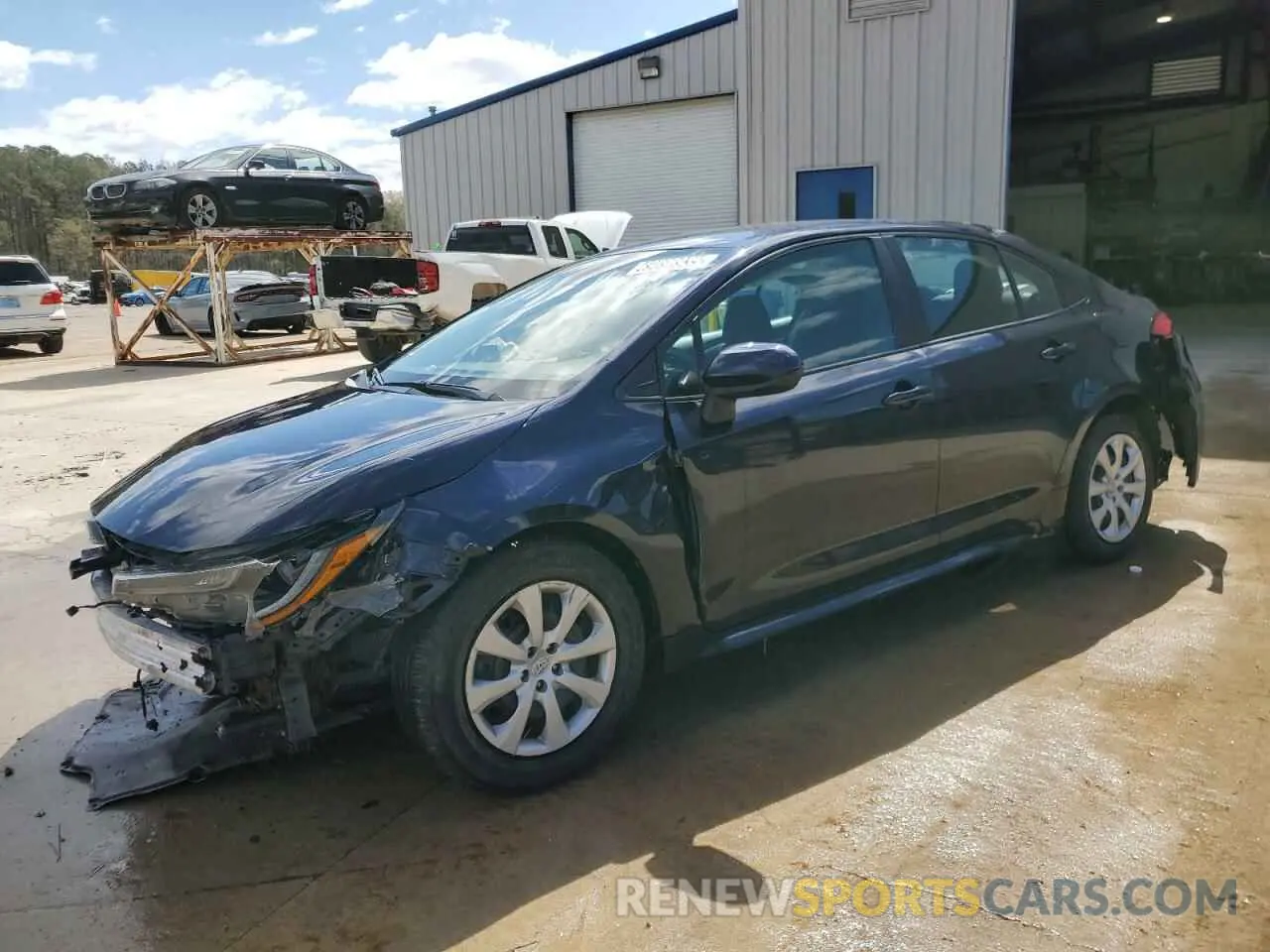 1 Photograph of a damaged car 5YFEPMAE9MP223359 TOYOTA COROLLA 2021