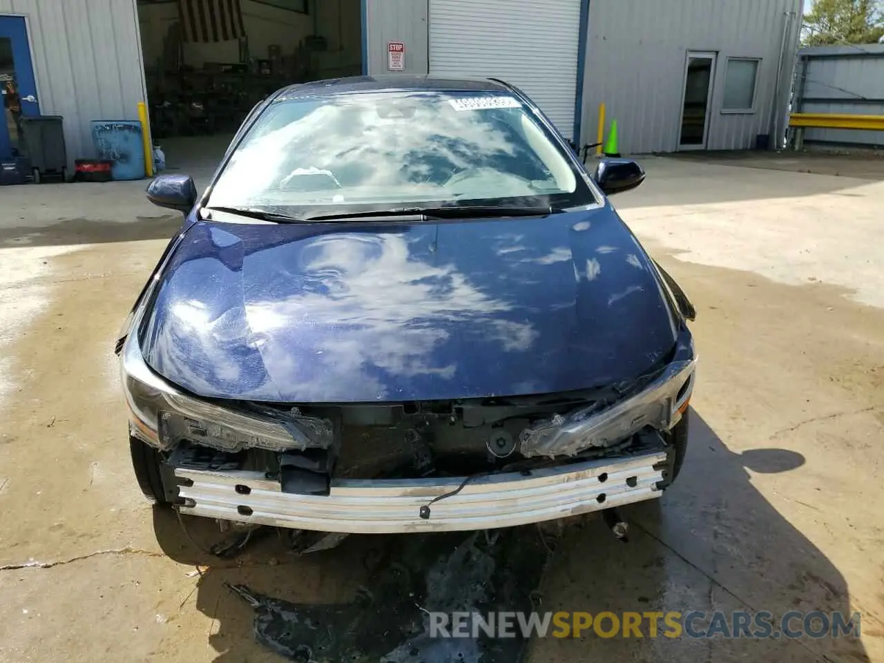 5 Photograph of a damaged car 5YFEPMAE9MP223359 TOYOTA COROLLA 2021