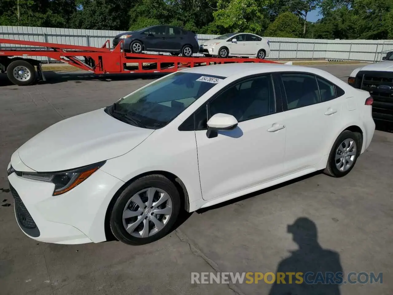 1 Photograph of a damaged car 5YFEPMAE9MP226441 TOYOTA COROLLA 2021