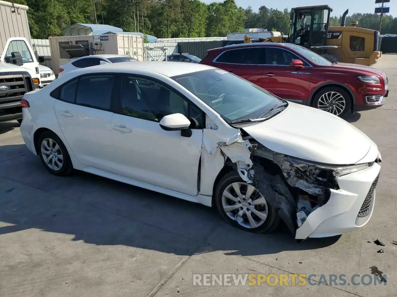 4 Photograph of a damaged car 5YFEPMAE9MP226441 TOYOTA COROLLA 2021