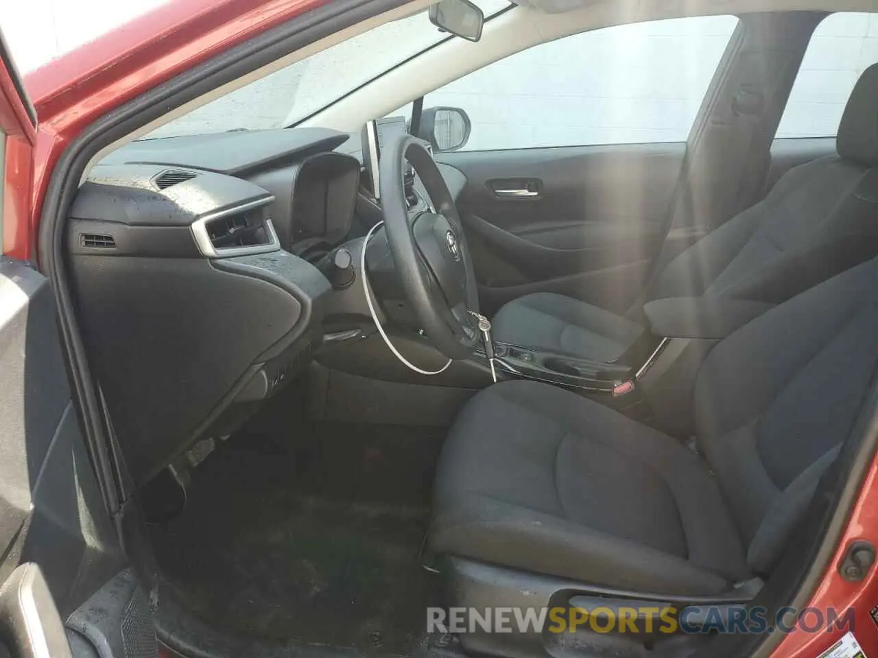 7 Photograph of a damaged car 5YFEPMAE9MP240095 TOYOTA COROLLA 2021