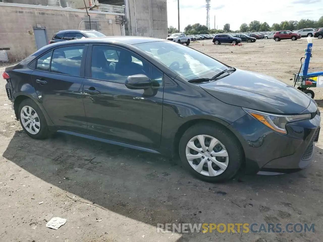 4 Photograph of a damaged car 5YFEPMAE9MP242509 TOYOTA COROLLA 2021