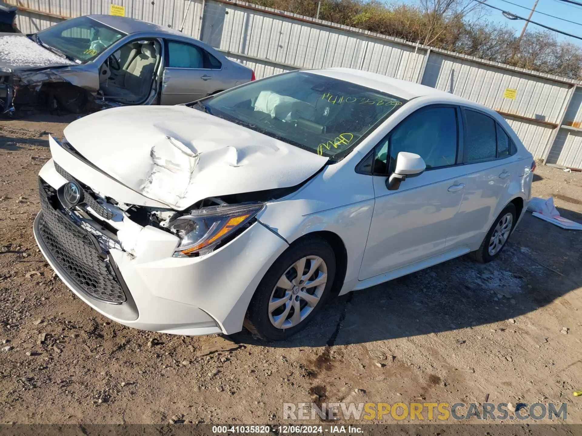 2 Фотография поврежденного автомобиля 5YFEPMAE9MP252585 TOYOTA COROLLA 2021