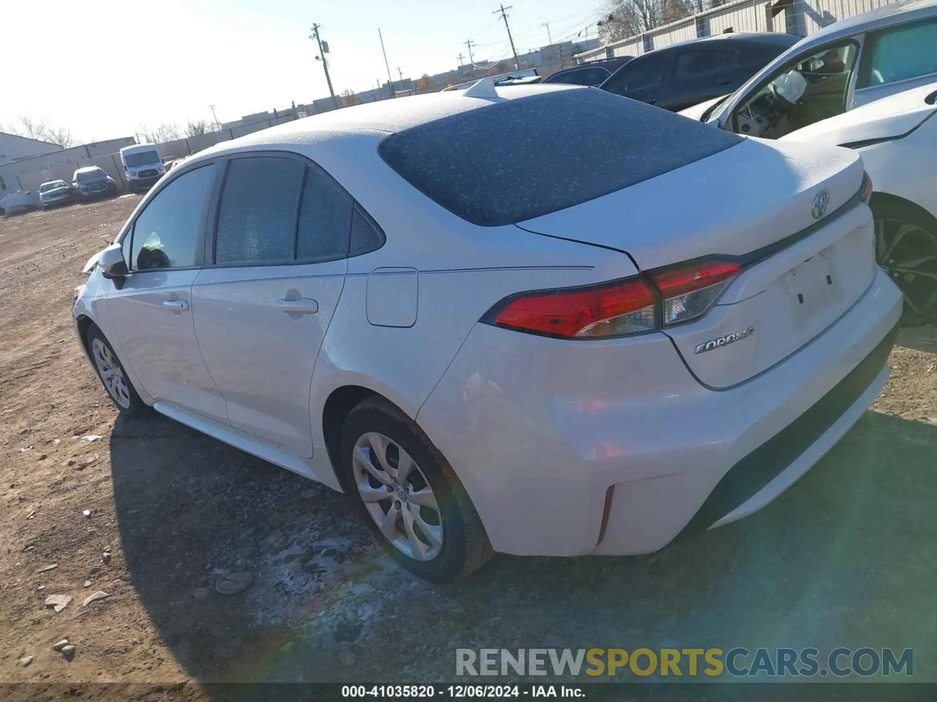3 Фотография поврежденного автомобиля 5YFEPMAE9MP252585 TOYOTA COROLLA 2021