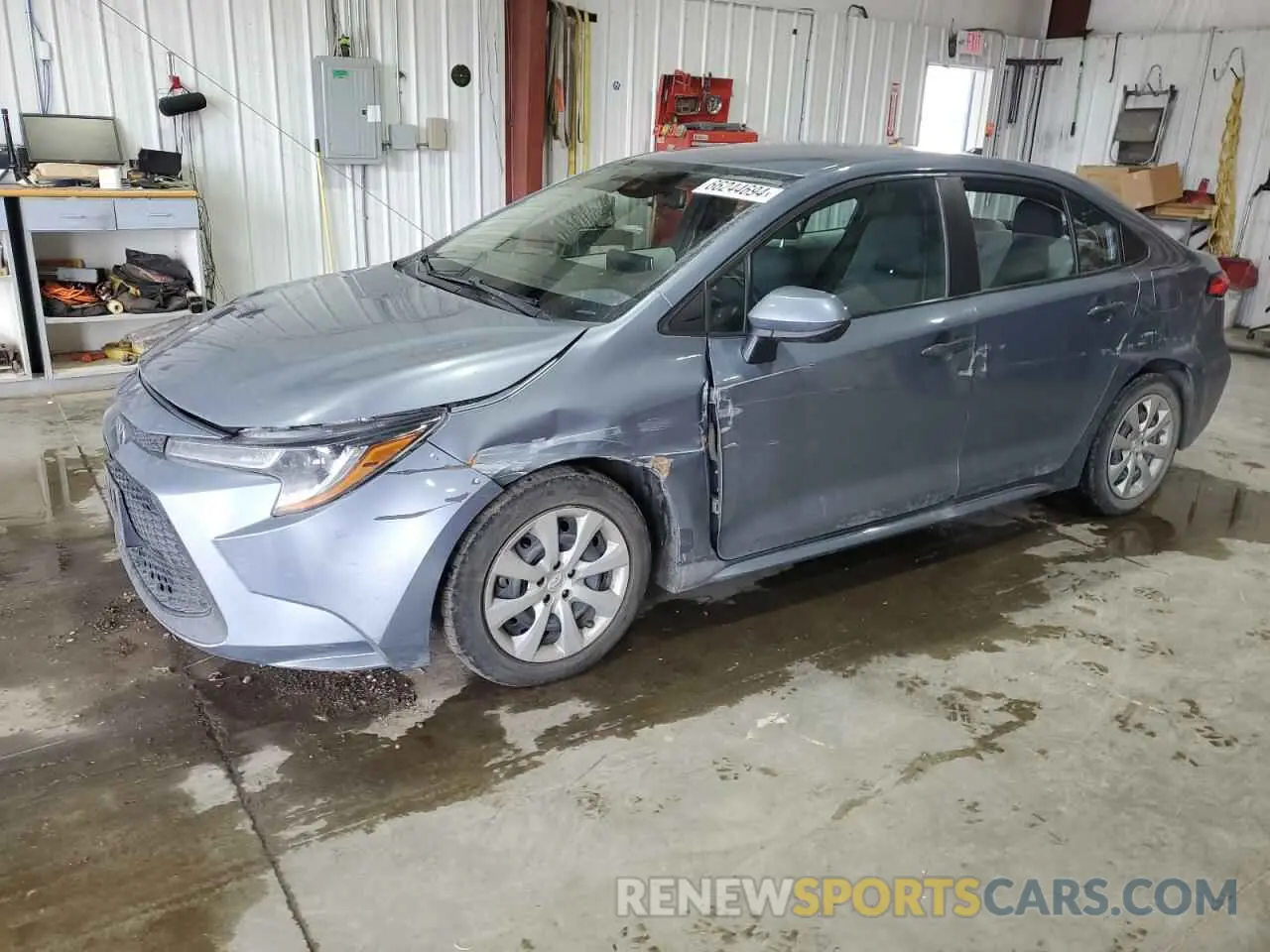 1 Фотография поврежденного автомобиля 5YFEPMAE9MP255938 TOYOTA COROLLA 2021