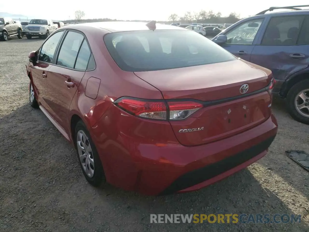 3 Photograph of a damaged car 5YFEPMAE9MP266034 TOYOTA COROLLA 2021