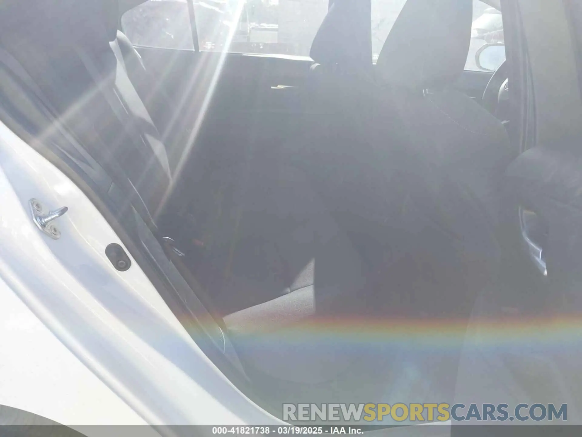 8 Photograph of a damaged car 5YFEPMAE9MP269273 TOYOTA COROLLA 2021