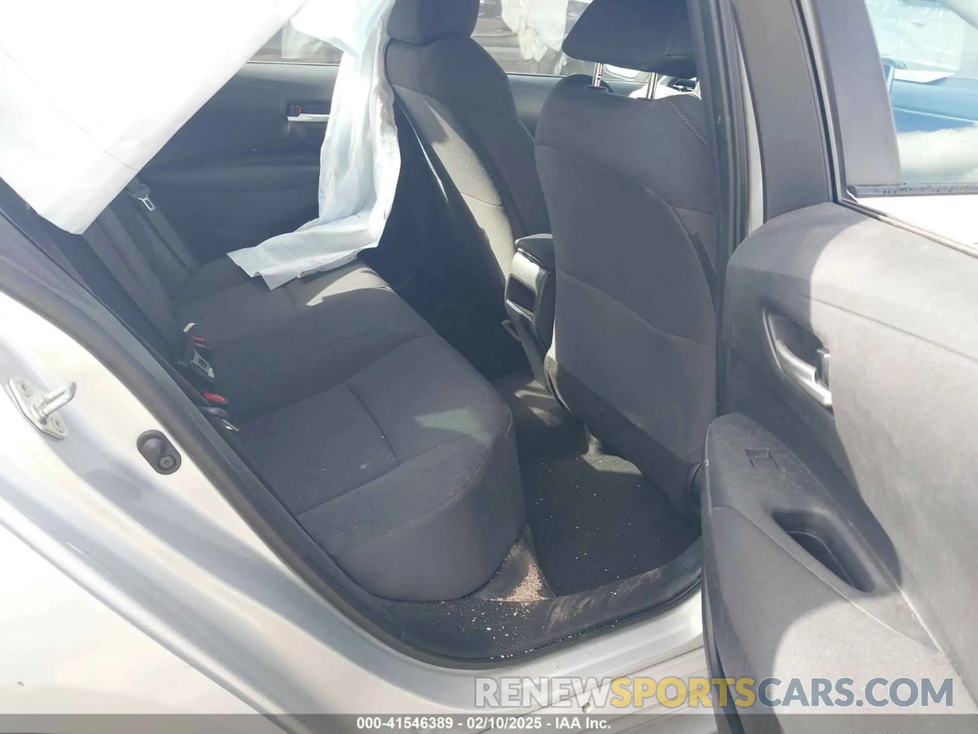 8 Photograph of a damaged car 5YFEPMAEXMP150308 TOYOTA COROLLA 2021