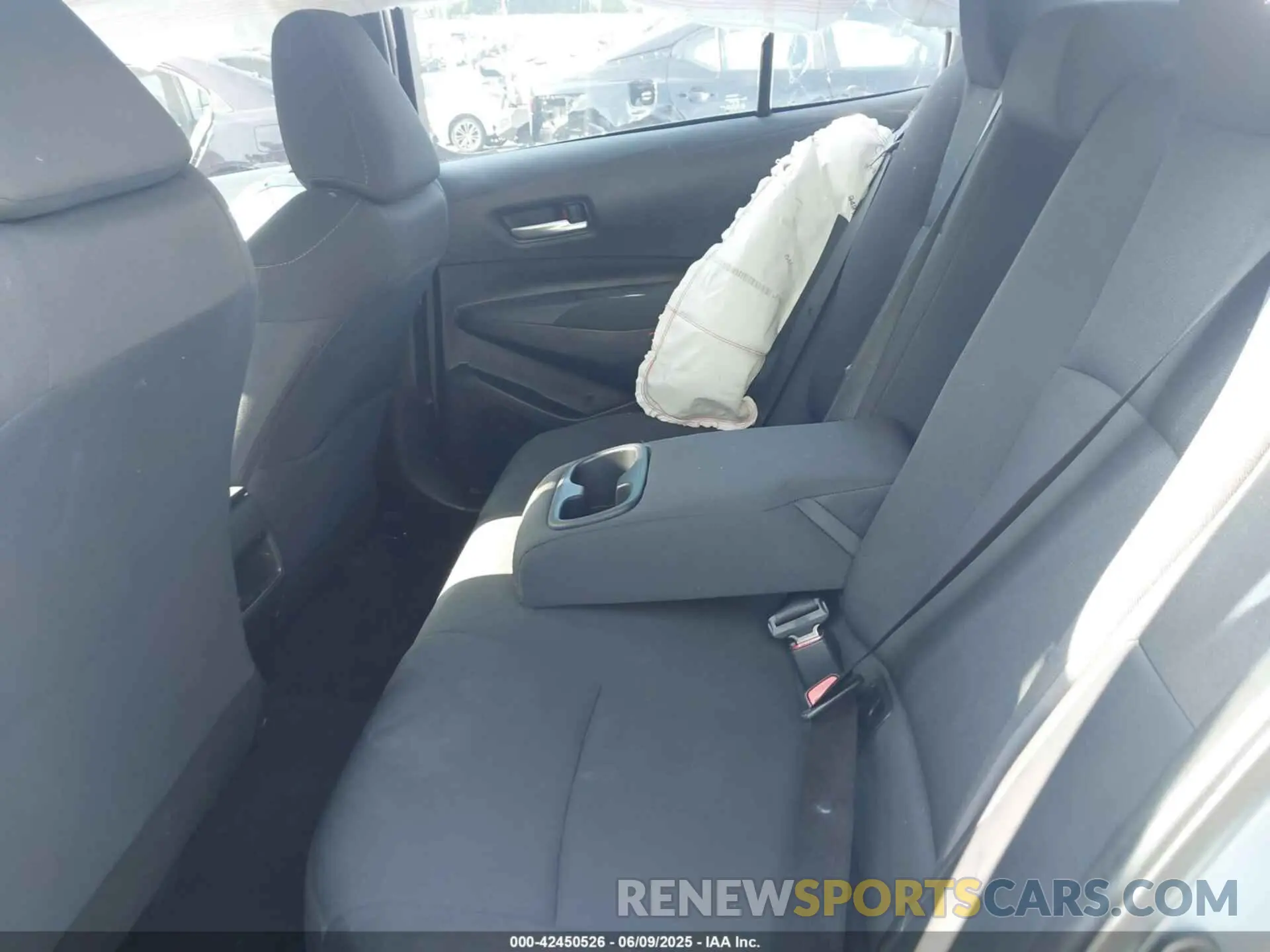 8 Photograph of a damaged car 5YFEPMAEXMP156898 TOYOTA COROLLA 2021