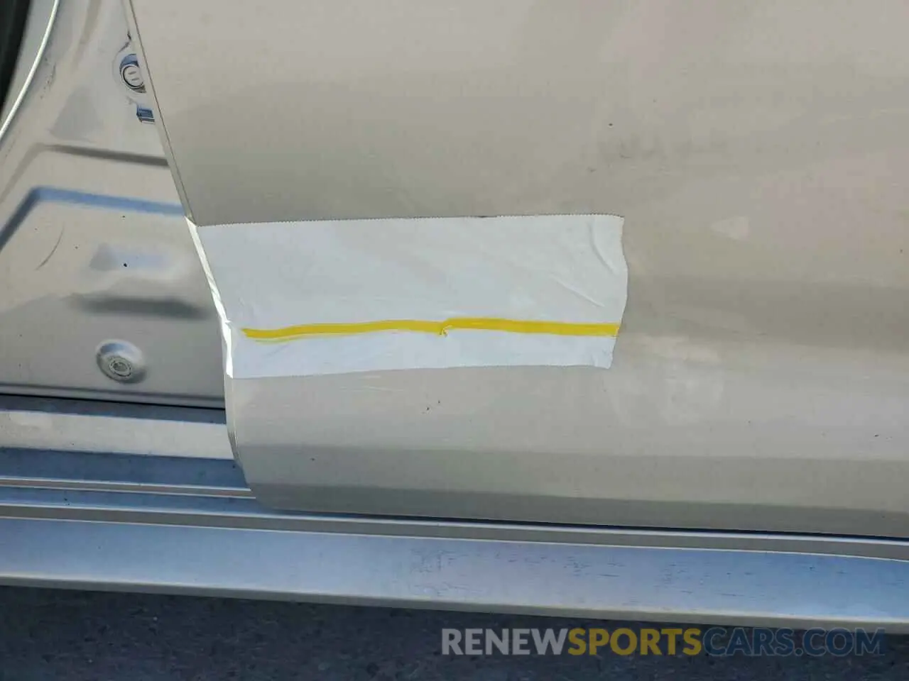 12 Photograph of a damaged car 5YFEPMAEXMP158098 TOYOTA COROLLA 2021