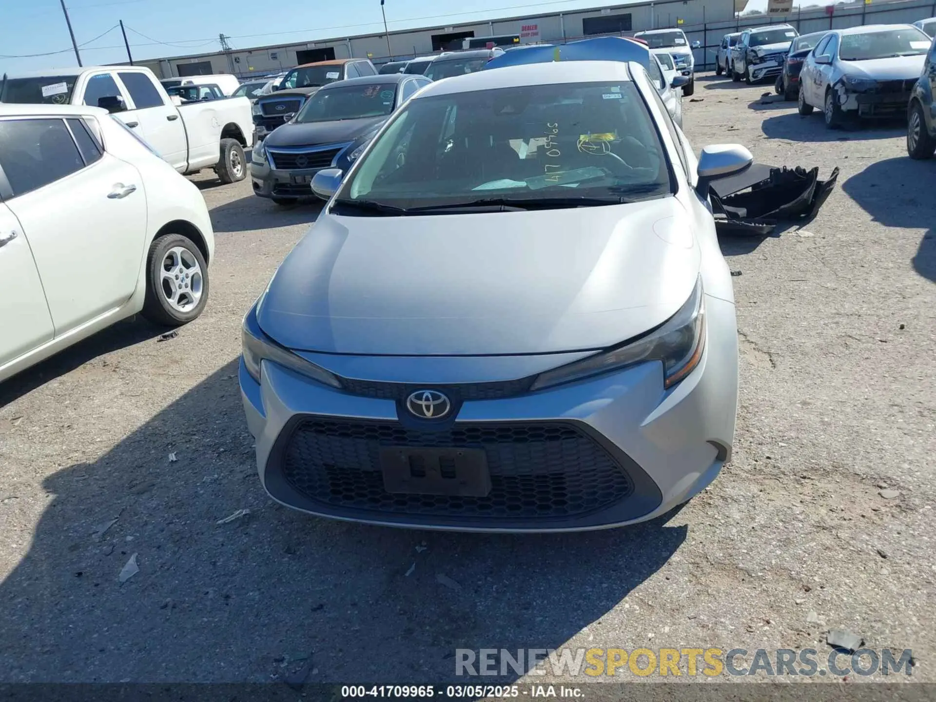 12 Фотография поврежденного автомобиля 5YFEPMAEXMP158215 TOYOTA COROLLA 2021