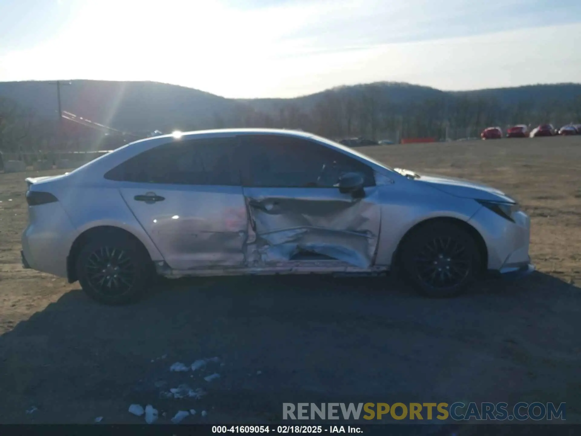 13 Photograph of a damaged car 5YFEPMAEXMP158330 TOYOTA COROLLA 2021