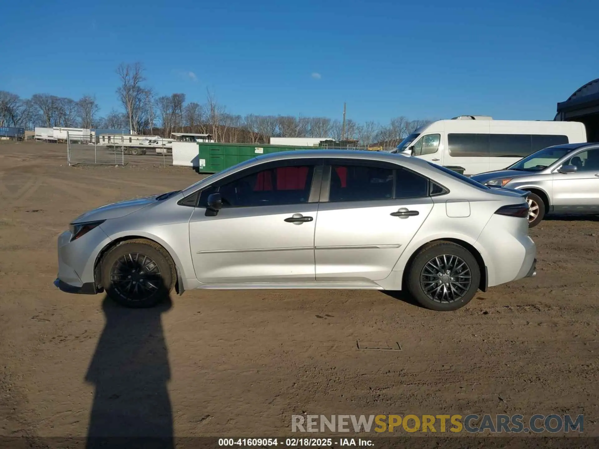14 Photograph of a damaged car 5YFEPMAEXMP158330 TOYOTA COROLLA 2021