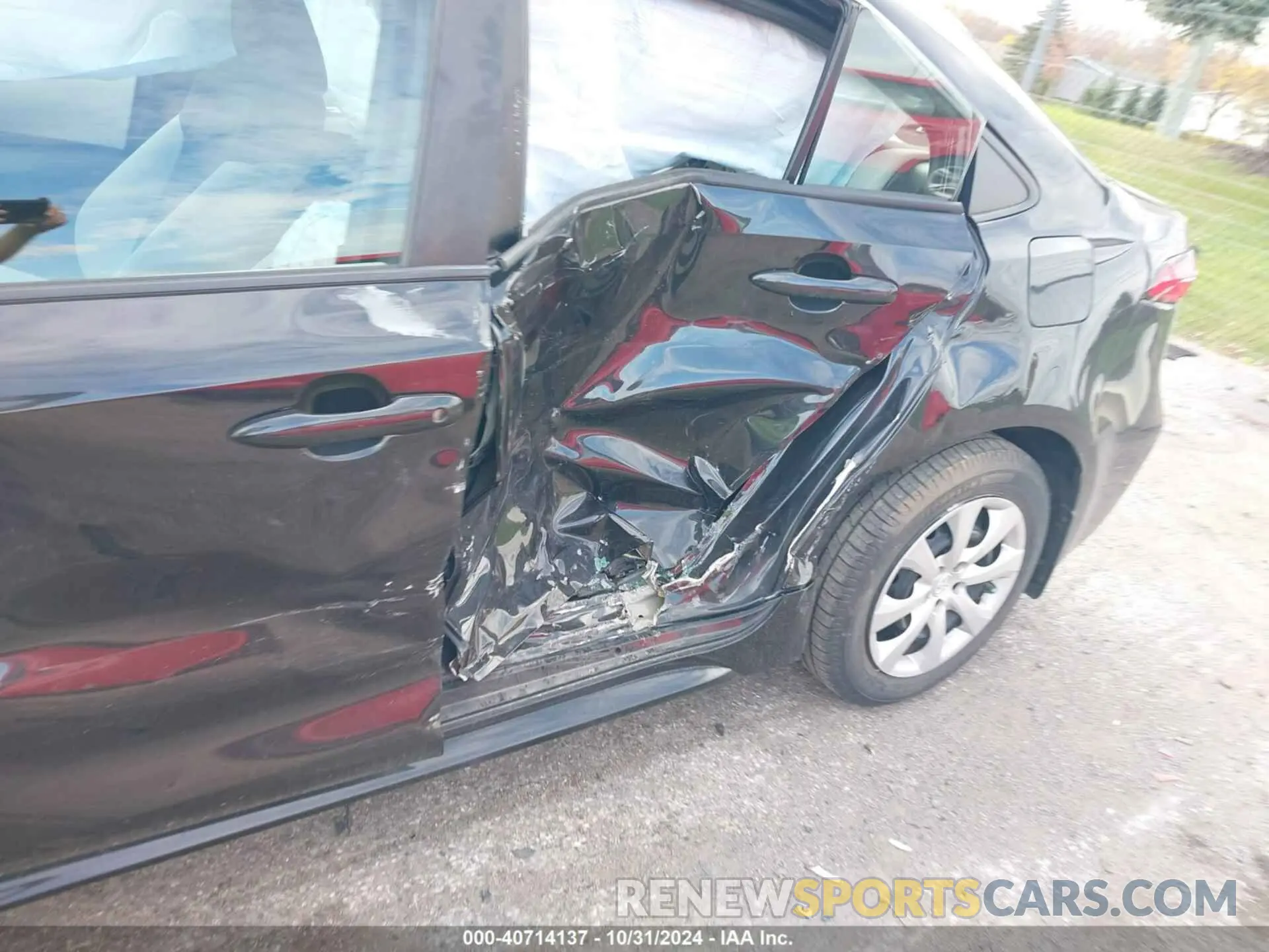 6 Photograph of a damaged car 5YFEPMAEXMP161020 TOYOTA COROLLA 2021