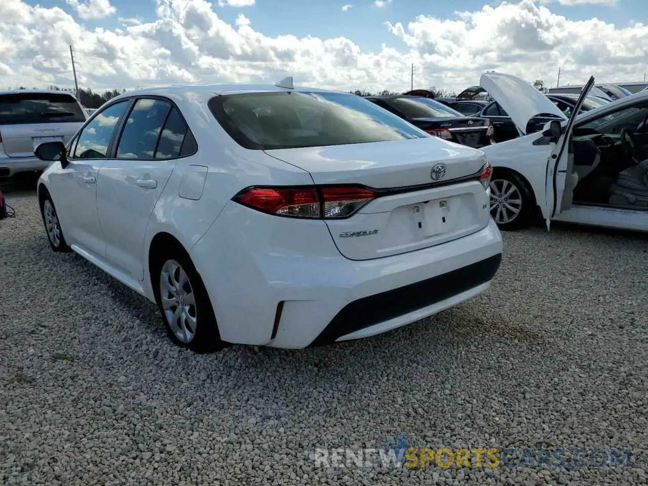3 Photograph of a damaged car 5YFEPMAEXMP174589 TOYOTA COROLLA 2021