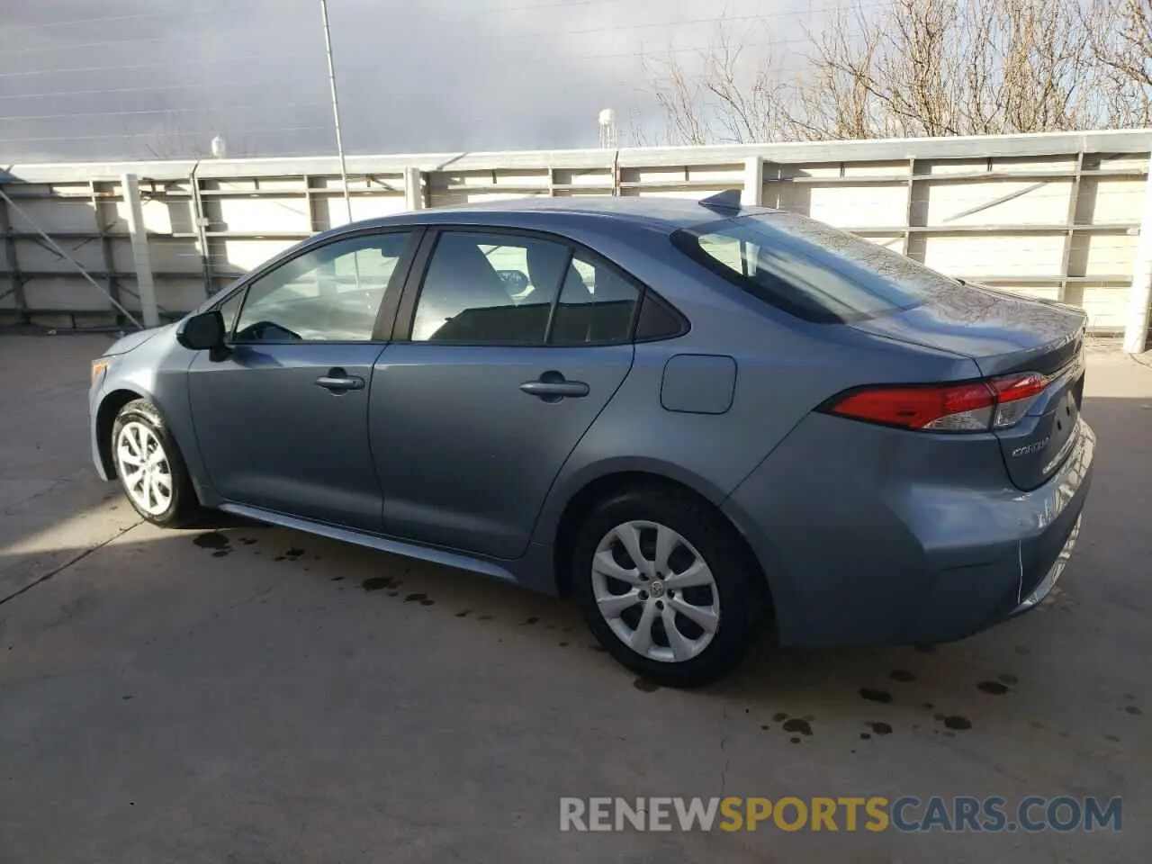 2 Photograph of a damaged car 5YFEPMAEXMP176763 TOYOTA COROLLA 2021