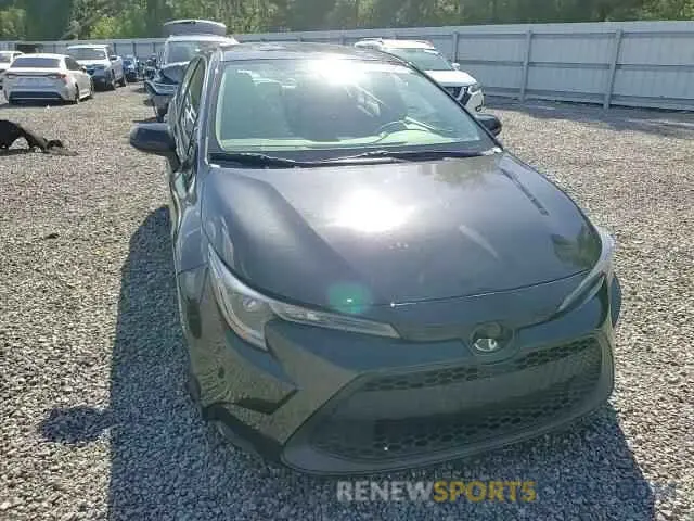 13 Photograph of a damaged car 5YFEPMAEXMP179002 TOYOTA COROLLA 2021