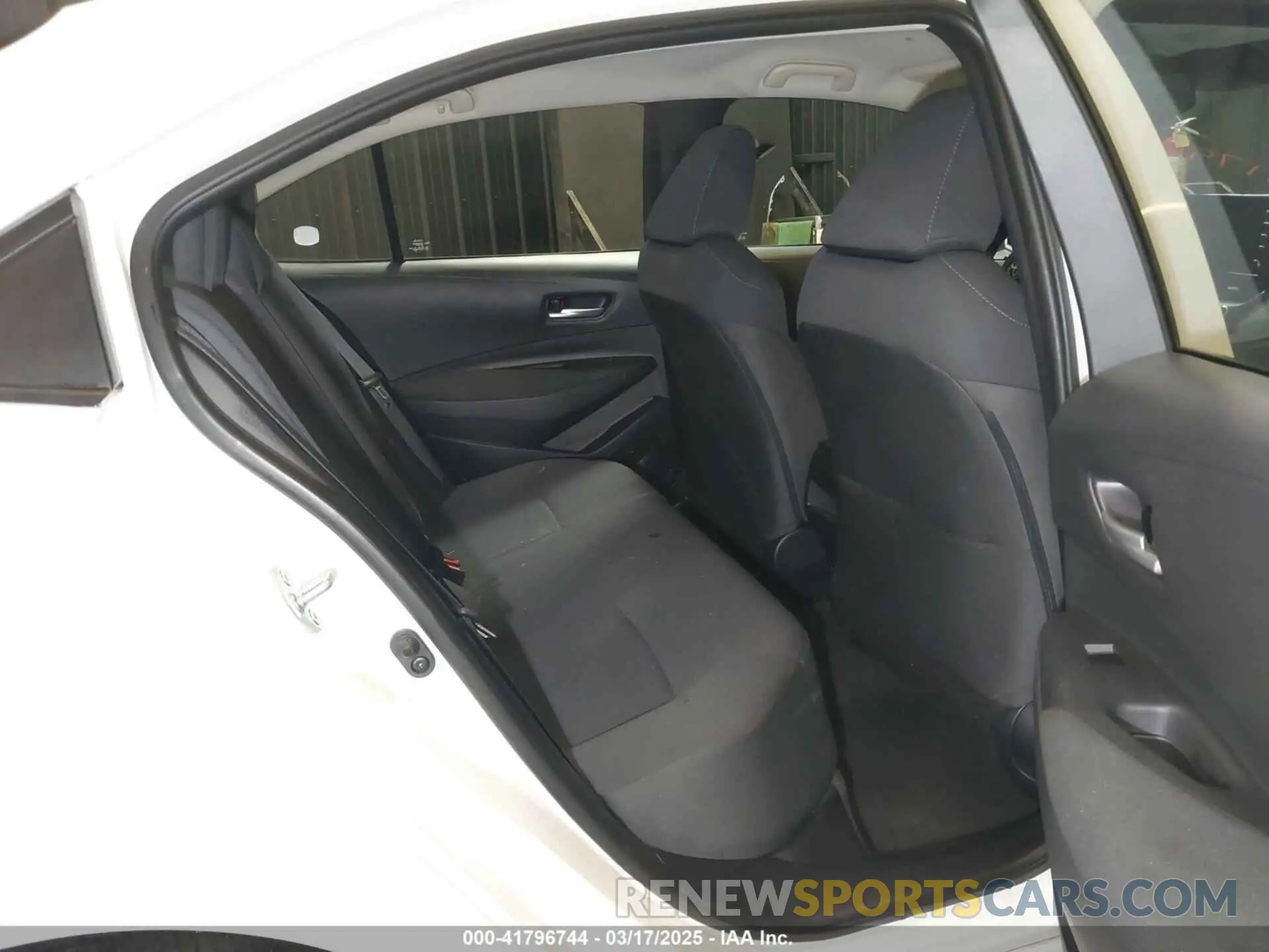 8 Photograph of a damaged car 5YFEPMAEXMP195717 TOYOTA COROLLA 2021