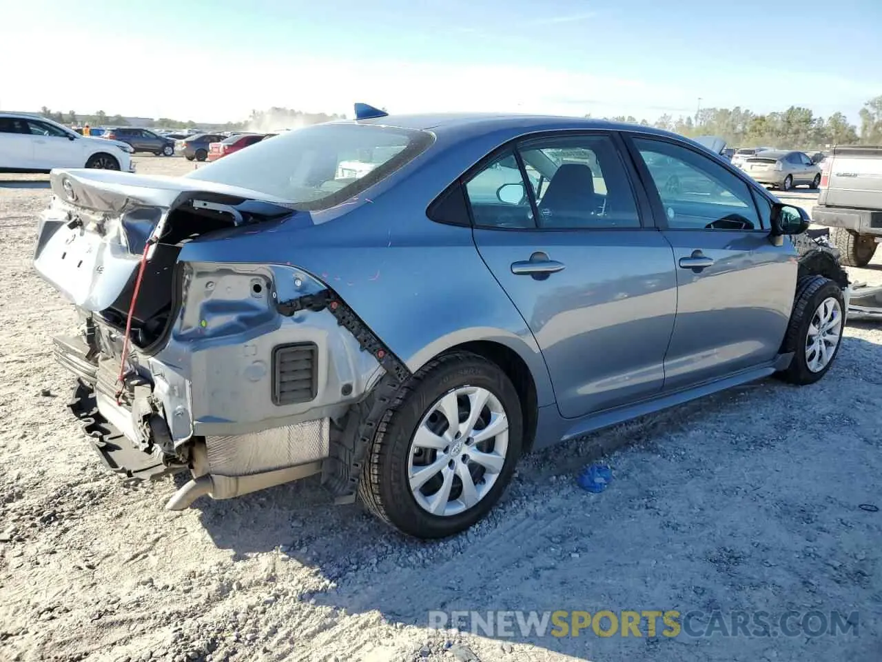 3 Фотография поврежденного автомобиля 5YFEPMAEXMP205985 TOYOTA COROLLA 2021