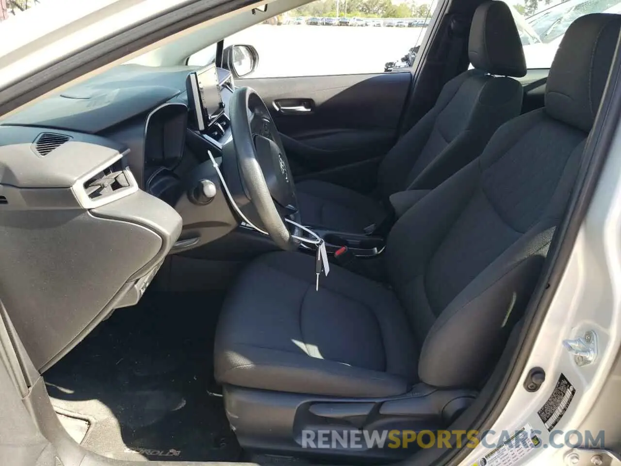 7 Photograph of a damaged car 5YFEPMAEXMP215836 TOYOTA COROLLA 2021