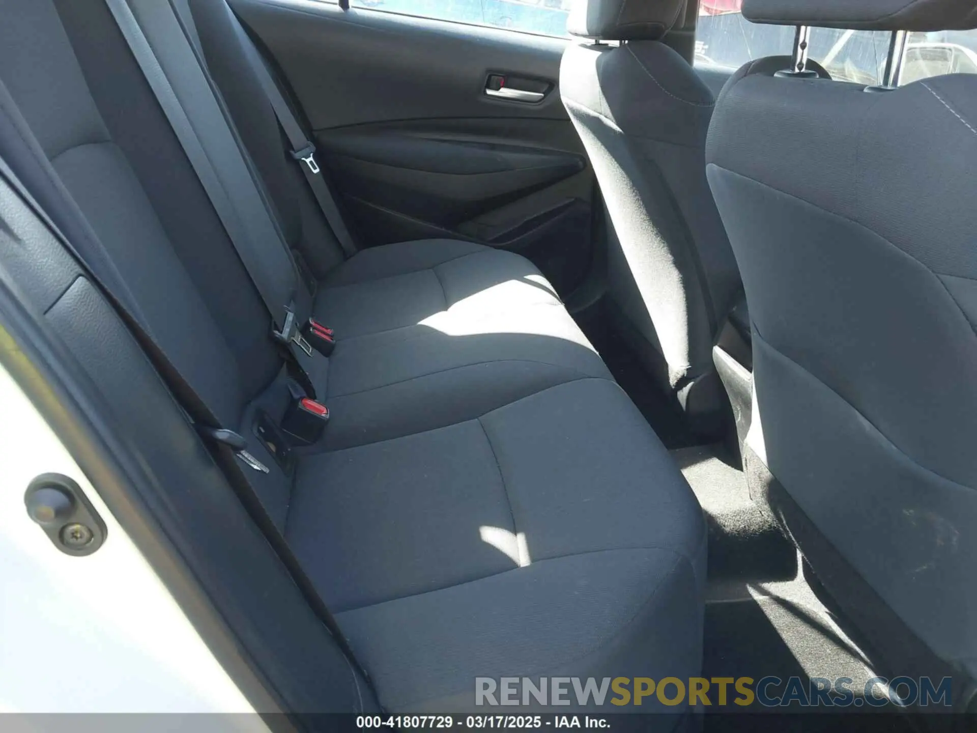 8 Фотография поврежденного автомобиля 5YFEPMAEXMP218008 TOYOTA COROLLA 2021